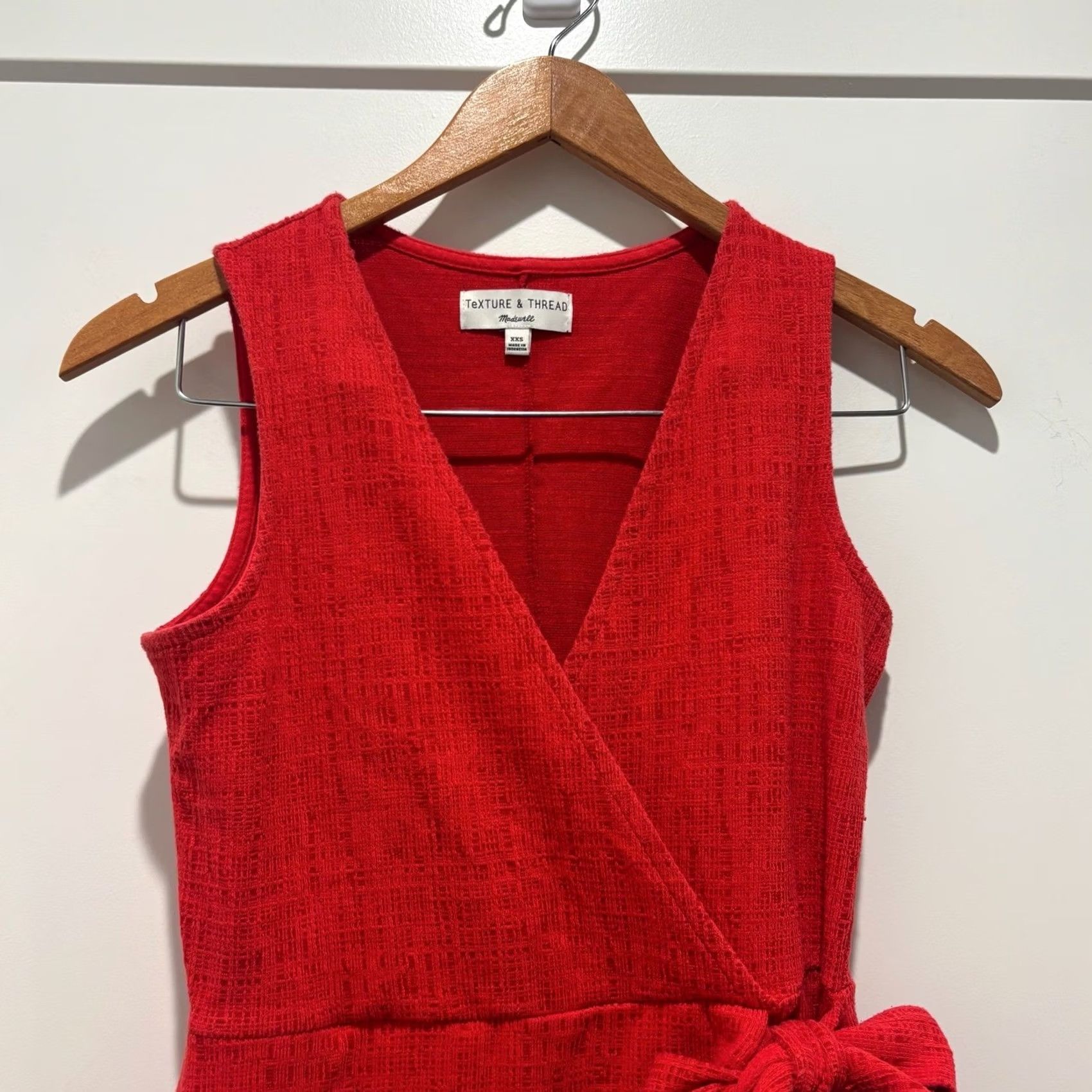 Madewell Madewell Wrap Dress Red Sleeveless V-Neck XXS Dresswrap? Size XXS / US 00 / IT 34 - 2 Thumbnail
