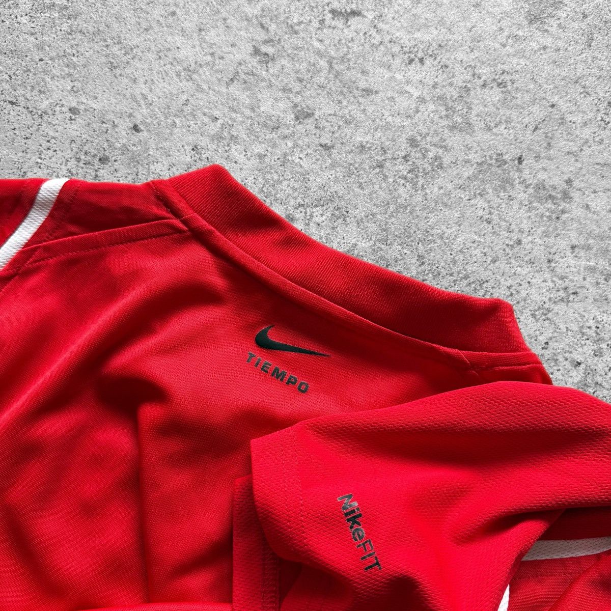Nike Nike Tiempo Mens Vintage Jersey Classic Football Shirt Retro Size US M / EU 48-50 / 2 - 4 Thumbnail