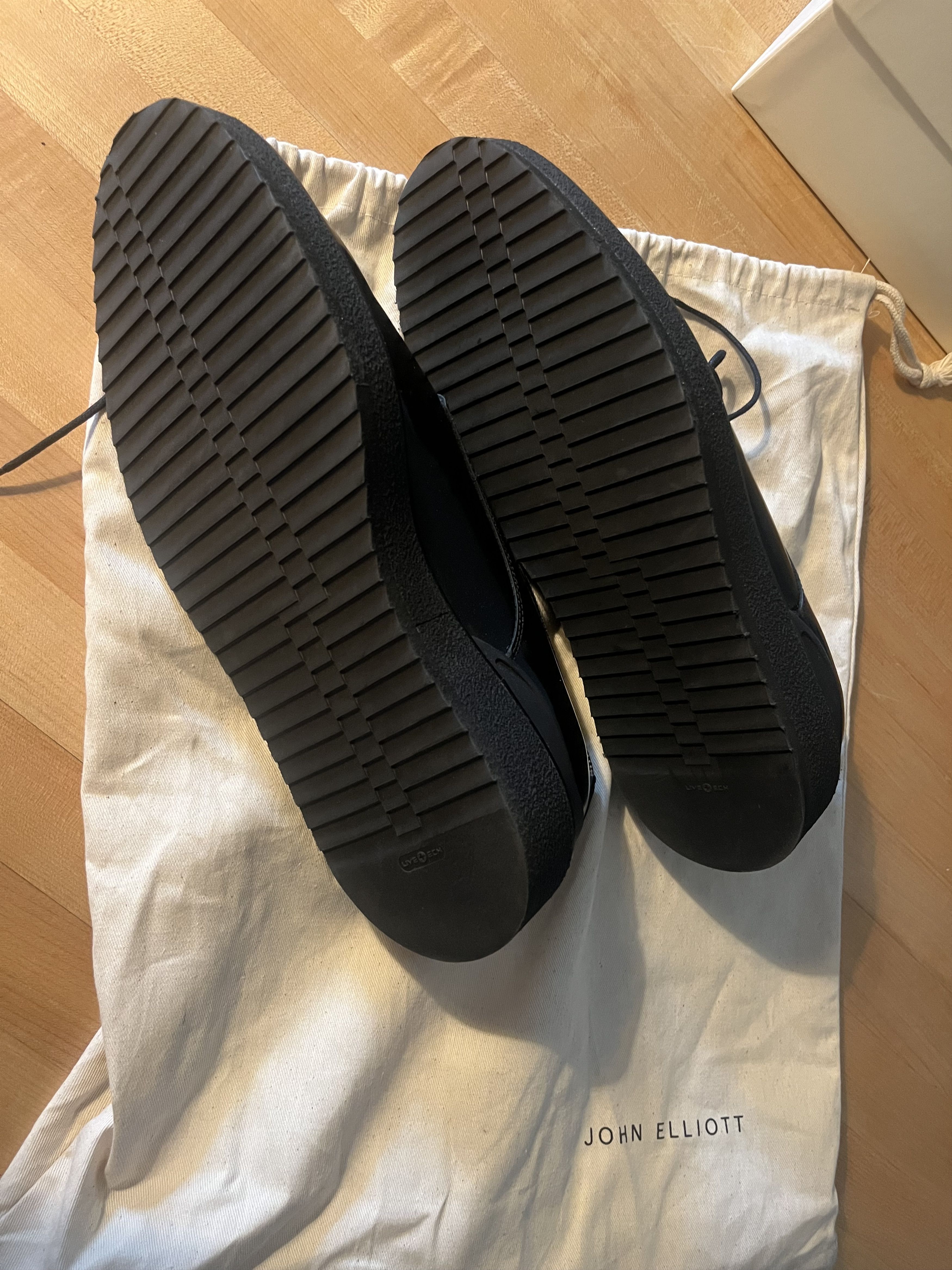 John Elliott John Elliott Creeper Derby, Black - 10.5 Size US 10.5 / EU 43-44 - 3 Thumbnail