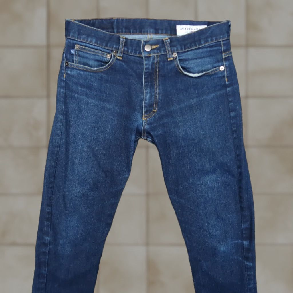 Mizzen+Main Mizzen+Main Jeans Men 30x28 Jeans 5-Pocket Indigo Denim Stretch Dark Blue 30 Regular 28 Inseam Mens Size US 30 / EU 46 - 1 Thumbnail