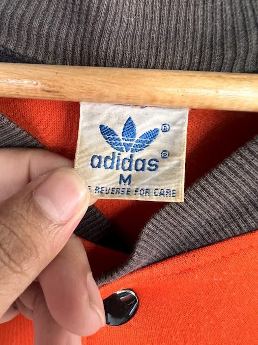 Adidas Vintage Adidas Small Logo Jacket Size US M / EU 48-50 / 2 - 4 Thumbnail