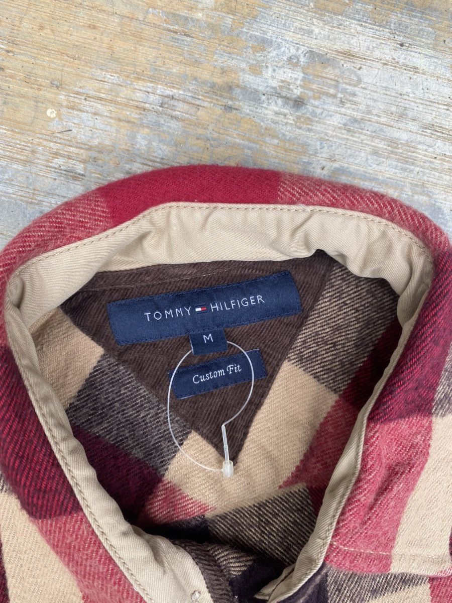 Flannel × Tommy Hilfiger Tommy Hilfiger Custom Fit Flannel Size US M / EU 48-50 / 2 - 6 Thumbnail