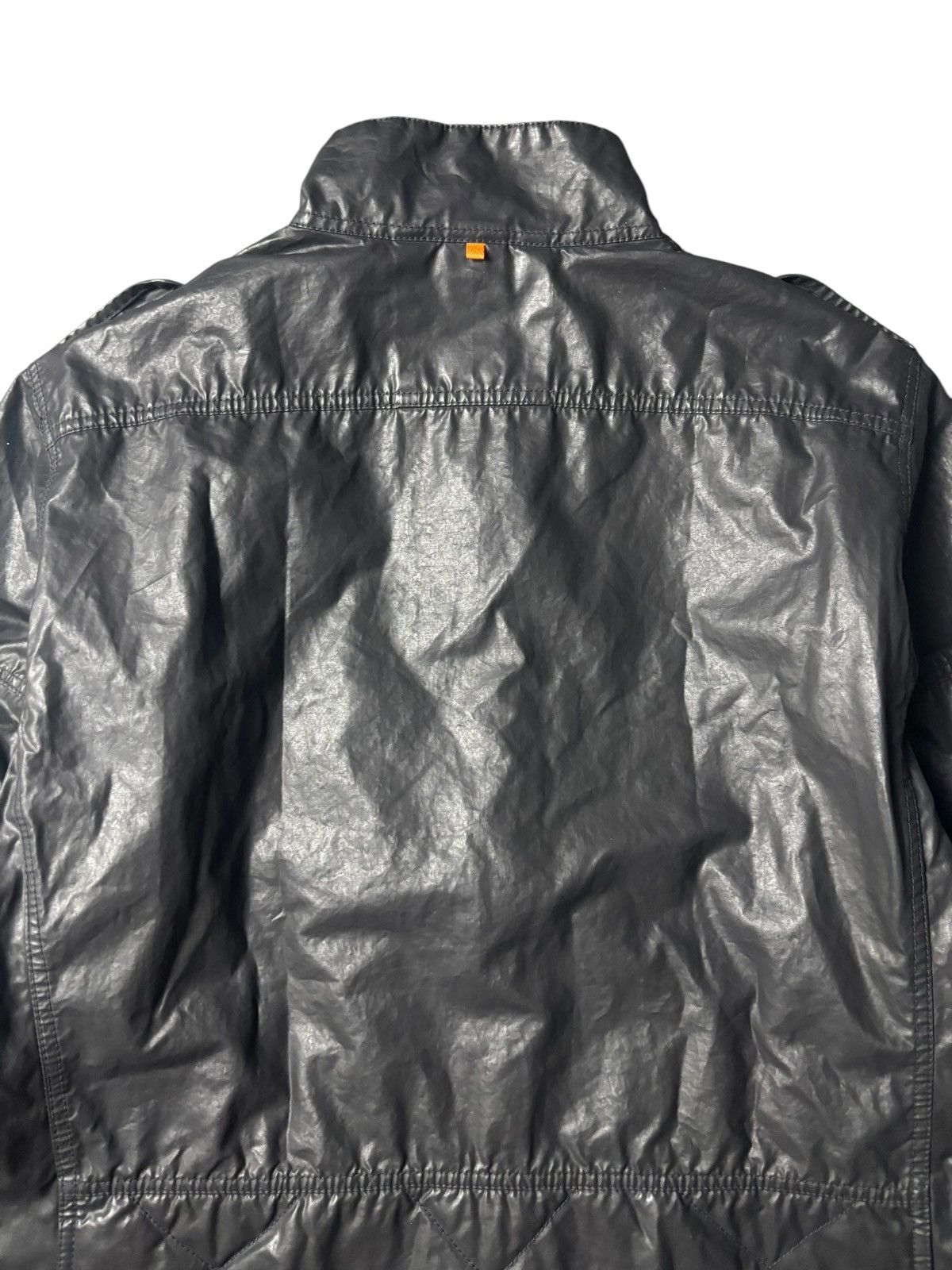 Hugo Boss 2000s Hugo Boss Orange Label 3D Pocket Waxed Jacket Size US L / EU 52-54 / 3 - 11 Thumbnail