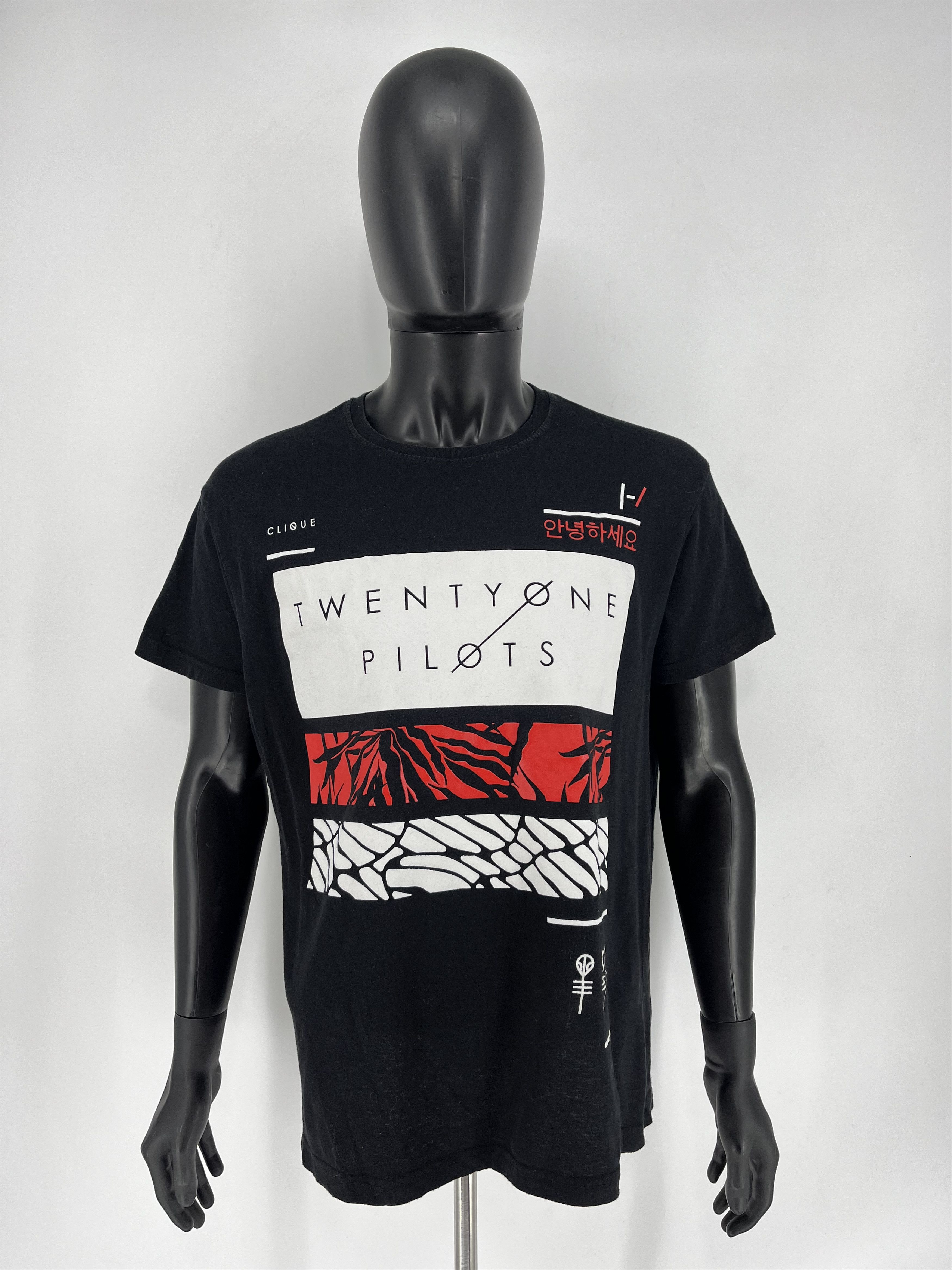 Band Tees × Vintage Vintage Y2K Twenty One Pilots Cult Rock Band Tee Size US XL / EU 56 / 4 - 2 Thumbnail