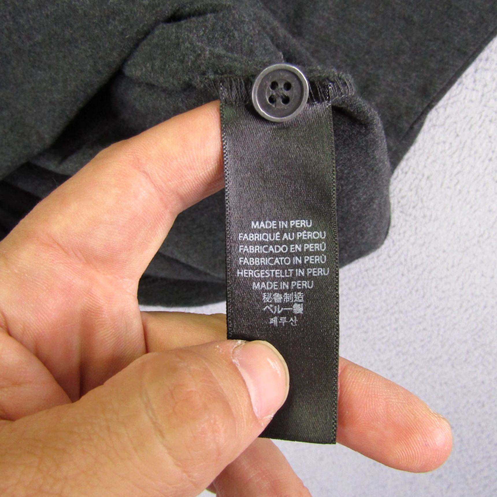 Vintage Tesla Shirt Mens Small Gray Long Sleeve Henley Electric Cars Tee Casual Size US S / EU 44-46 / 1 - 6 Thumbnail