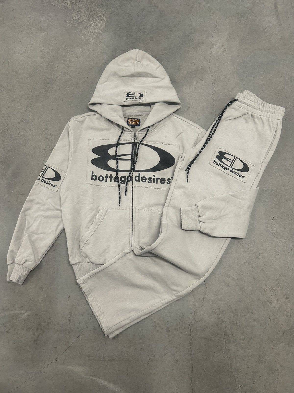 Bottega Desires Grey Tech Suit Hoodie & Sweats Medium New