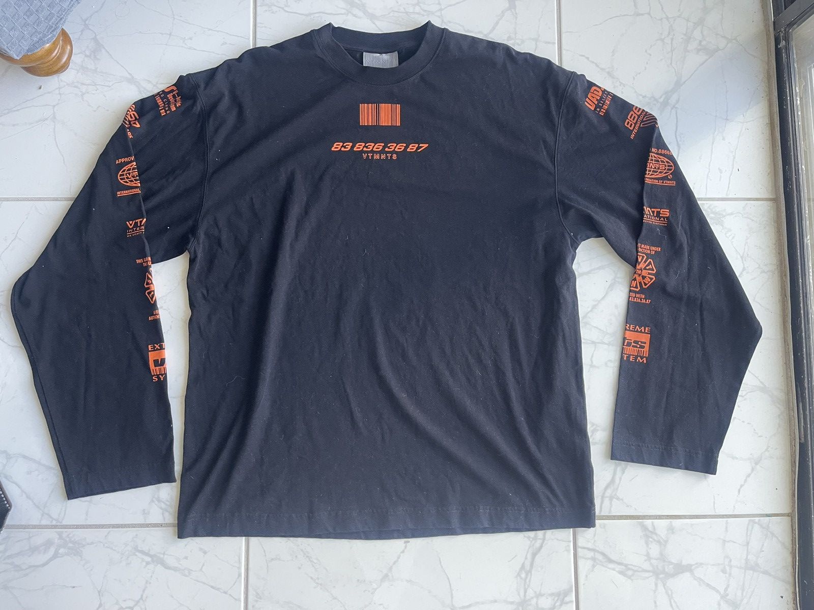 VTMNTS VTMNTS Long Sleeve T-Shirt Size US L / EU 52-54 / 3 - 3 Thumbnail