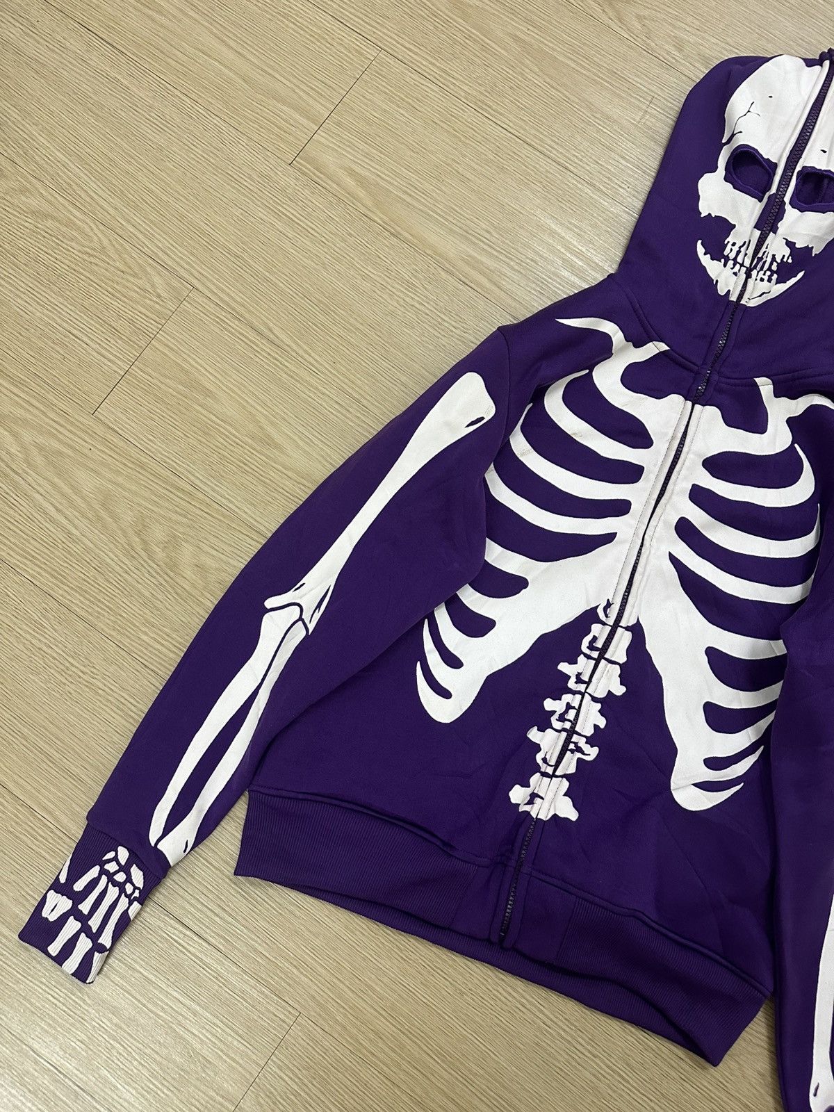 Japanese Brand Rare And Beautiful Lock Heaven Skulls Full Zipper Hoodie Size US M / EU 48-50 / 2 - 5 Thumbnail