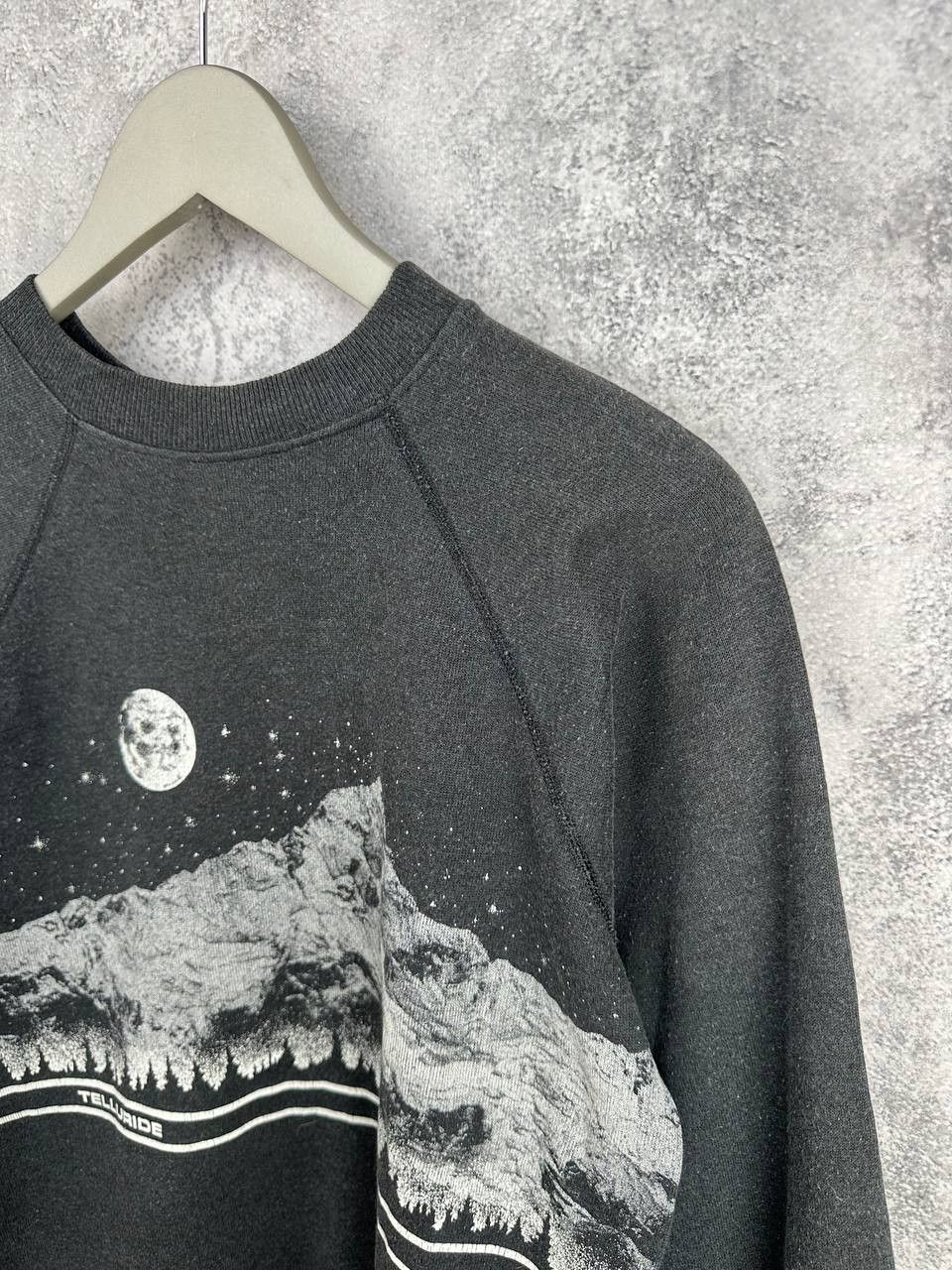 Hanes Vintage 80s Hanes Telluride Graphic Sweatshirt Moon Mountain Size US S / EU 44-46 / 1 - 5 Thumbnail