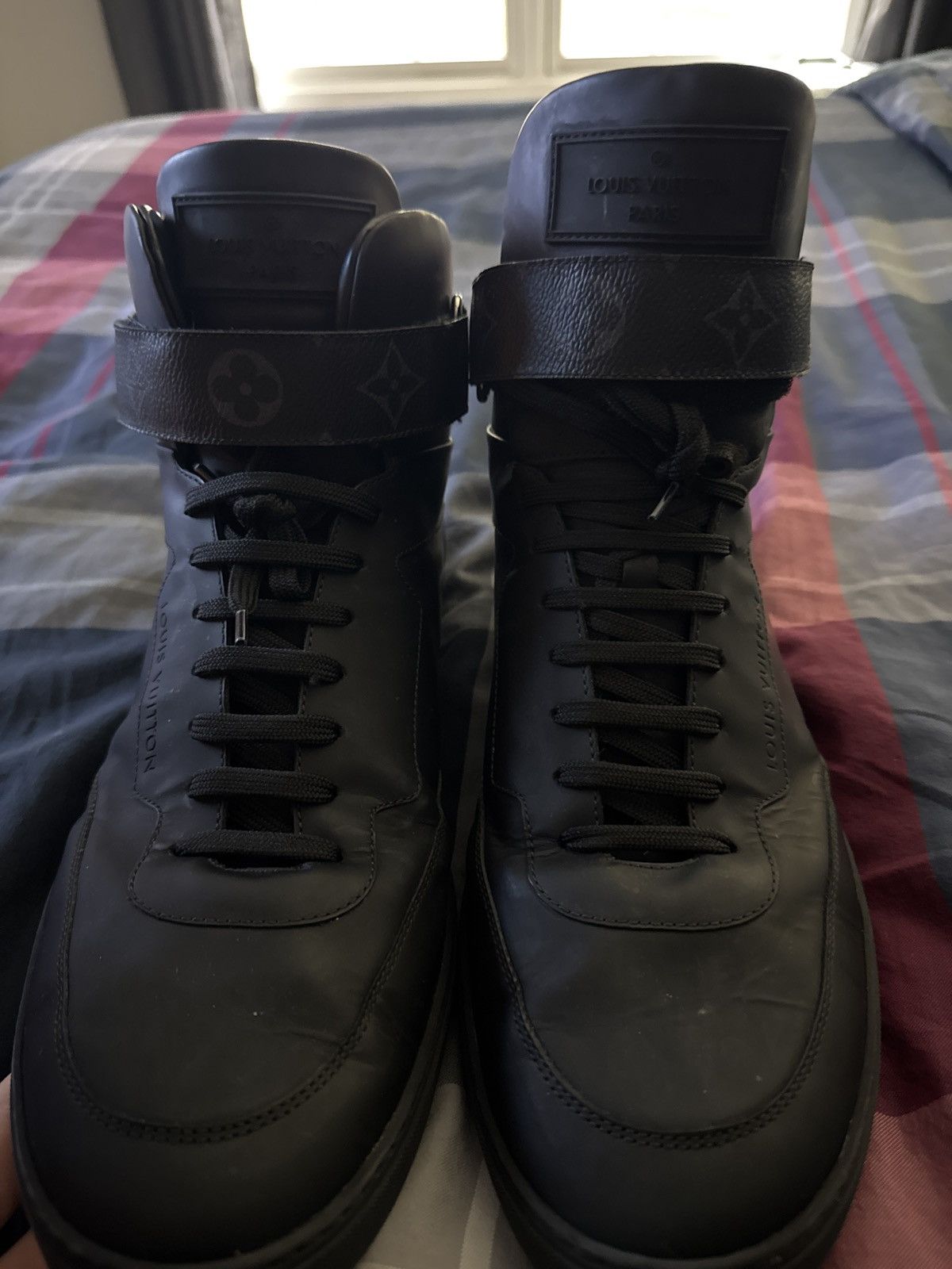 Louis Vuitton Louis Vuitton Rivoli High Top Monogram Sneaker Black Leather Size US 10 / EU 43 - 4 Thumbnail