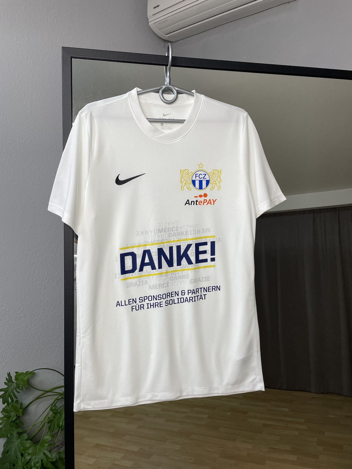 Vintage Nike FC Zurich Home Football Jersey Blockcore Tee