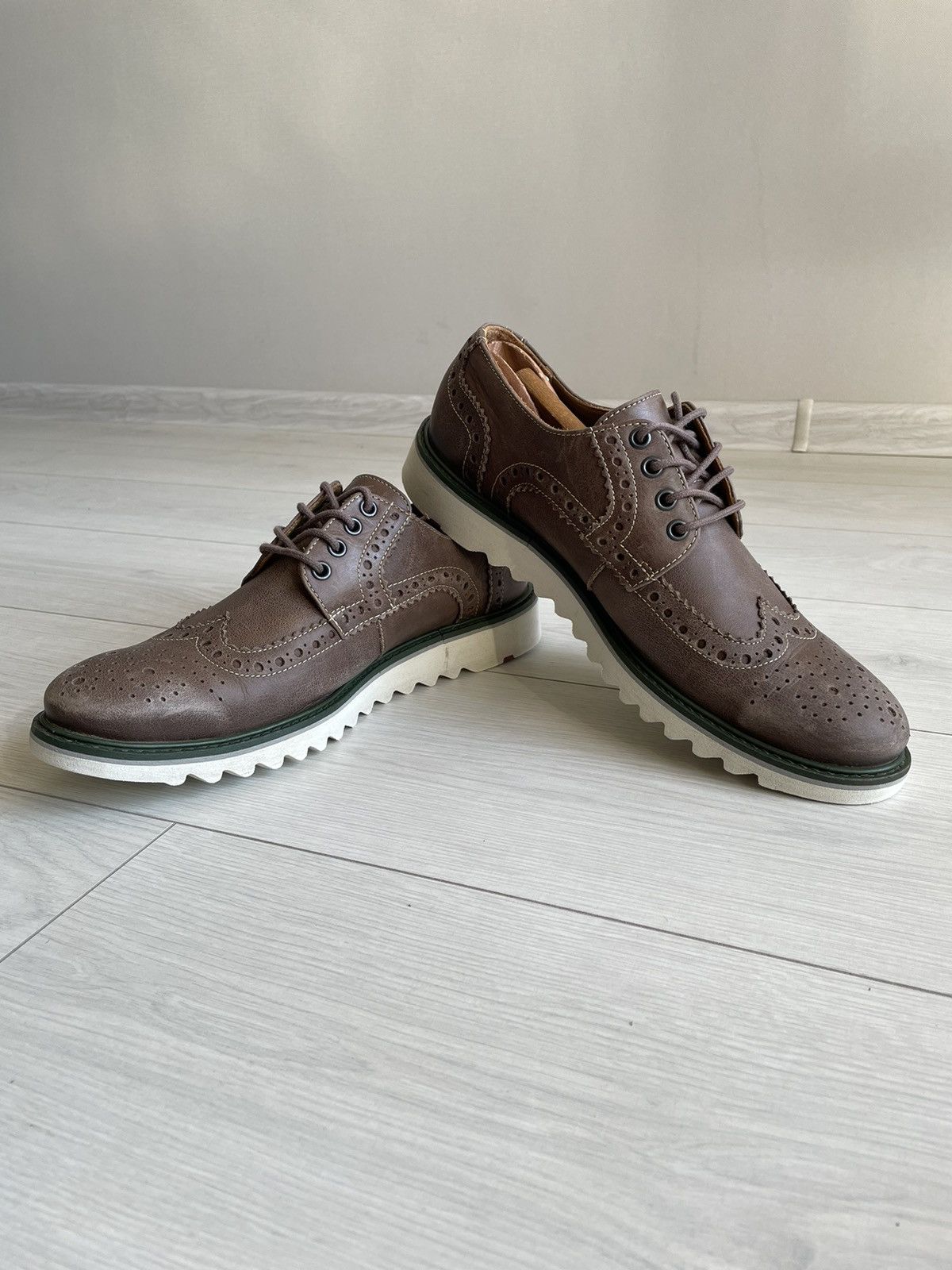 LLOYD LLOYD LEATHER BROGUE SHOES MENS SIZE 8 1/2 Size US 8.5 / EU 41-42 - 1 Thumbnail