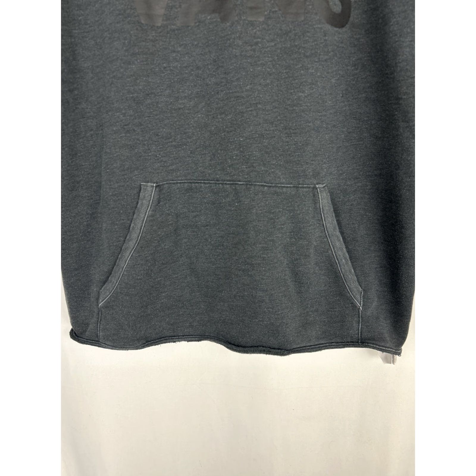 Vans VANS Mens Large Hoodie Charcoal Gray Distressed Drawstring Pullover Hooded Pockets All Seasons Men Size US L / EU 52-54 / 3 - 5 Thumbnail