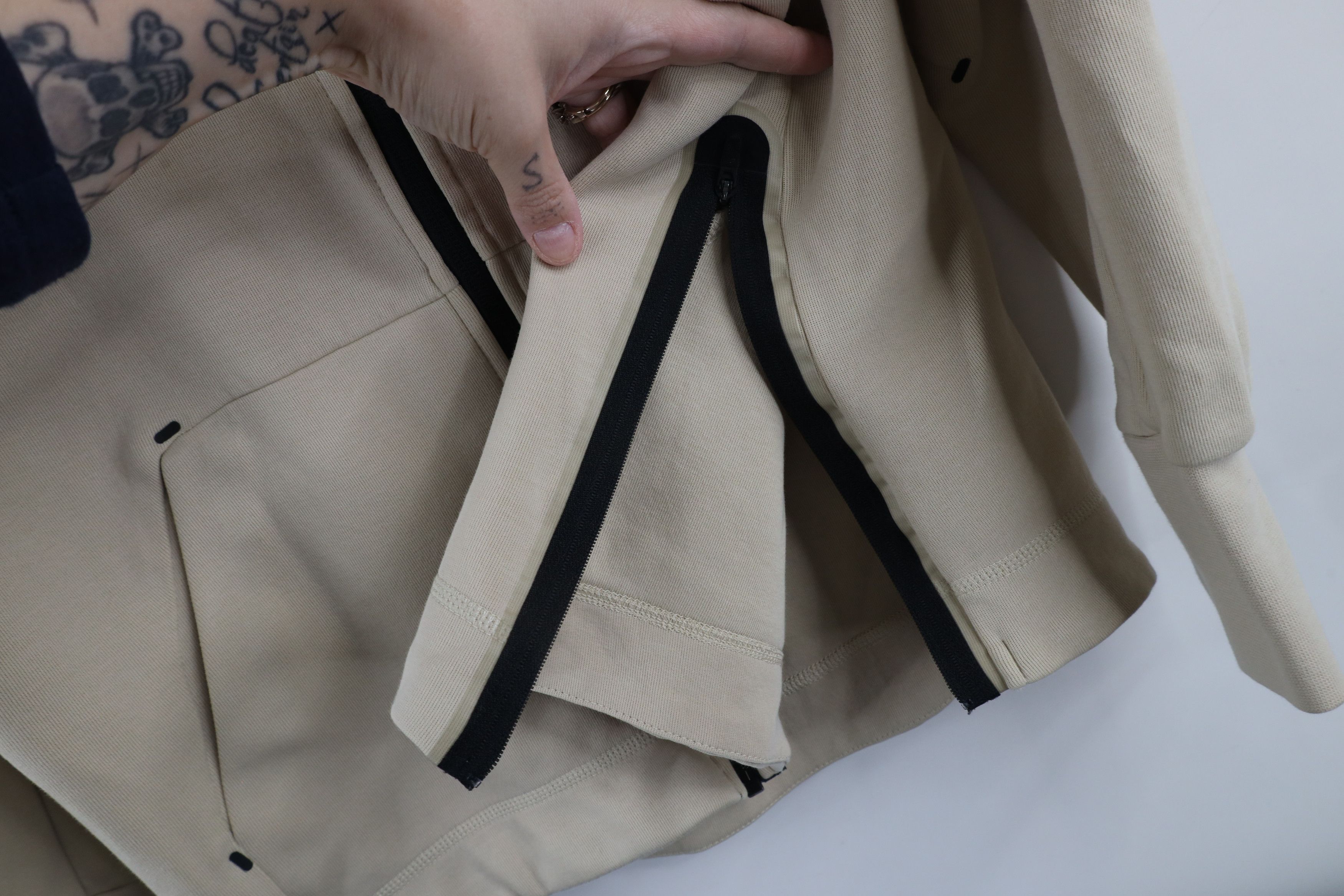 Nike × Vintage Nike Sportswear Tech Fleece Full Zip Hoodie Sweatshirt Beige Size S / US 4 / IT 40 - 7 Thumbnail