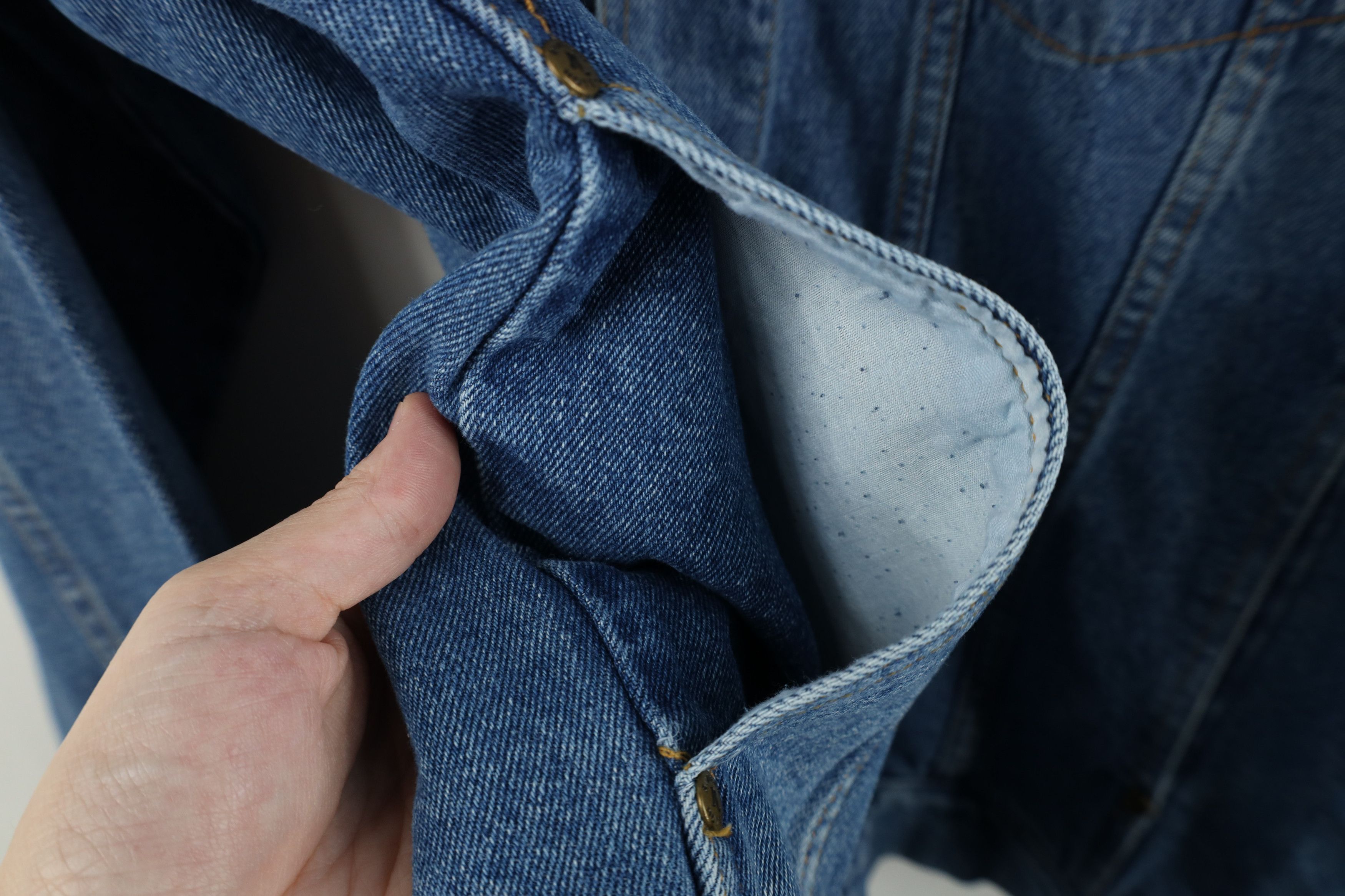 Vintage Vintage 90s Streetwear Riviera Casino Denim Trucker Jacket Size US XXL / EU 58 / 5 - 6 Thumbnail