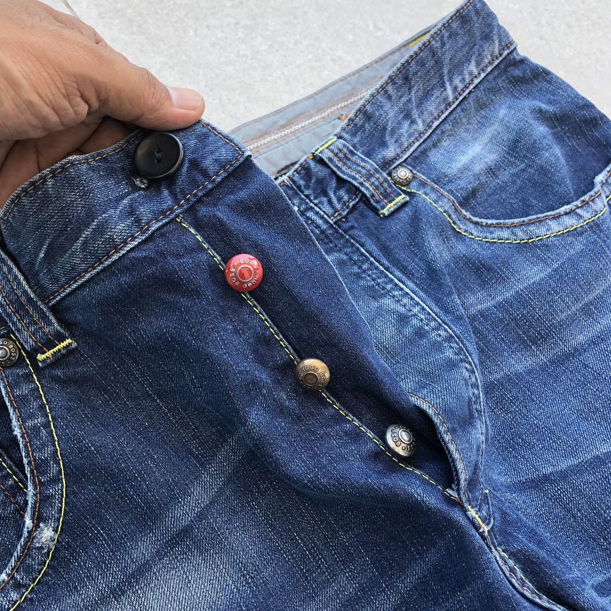 Hugo Boss Hugo Boss Straight Cut Denim Pants Size US 34 / EU 50 - 9 Thumbnail