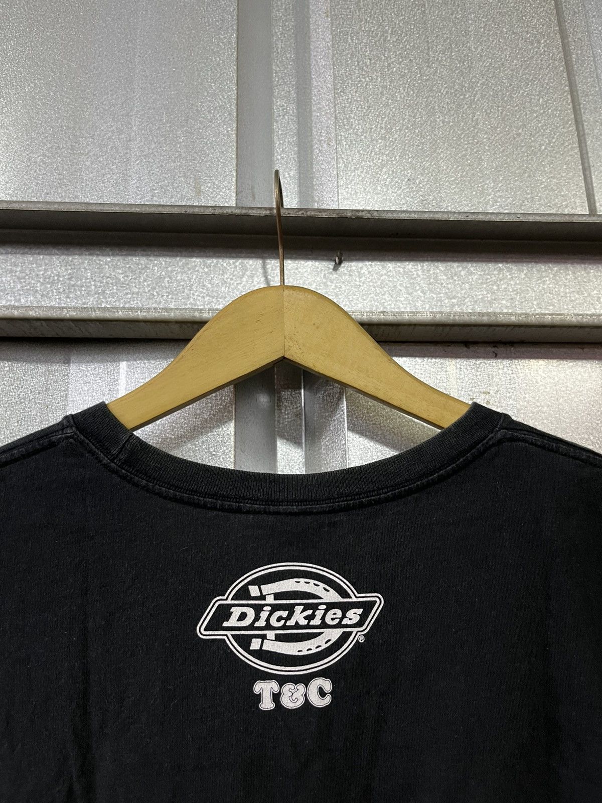Dickies T&C Surf dickies black tshirt /ripcurl/billabong/oakley Size US XL / EU 56 / 4 - 5 Thumbnail