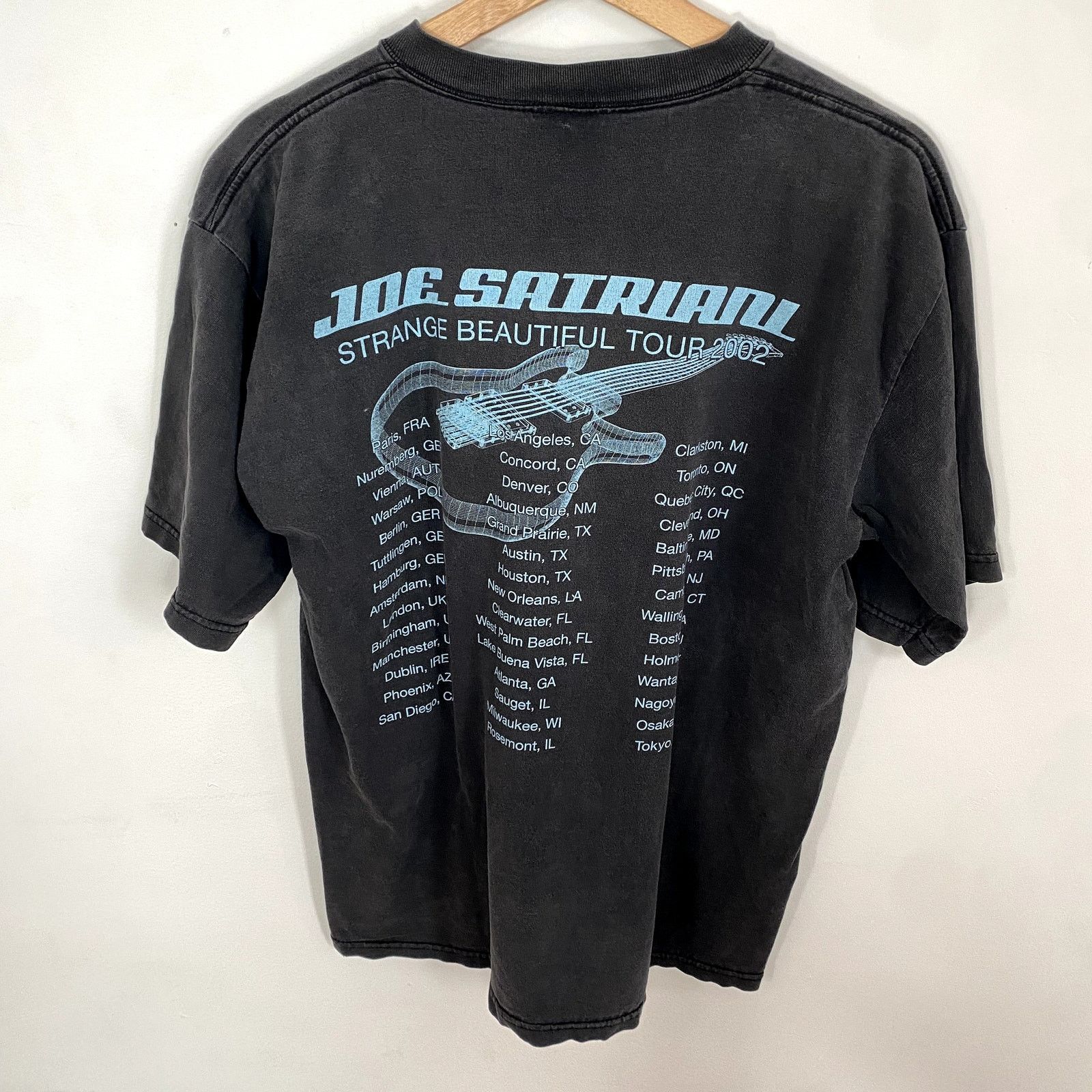 All Sport Vintage Joe Satriani Tour T Shirt 2002 Size US L / EU 52-54 / 3 - 2 Thumbnail