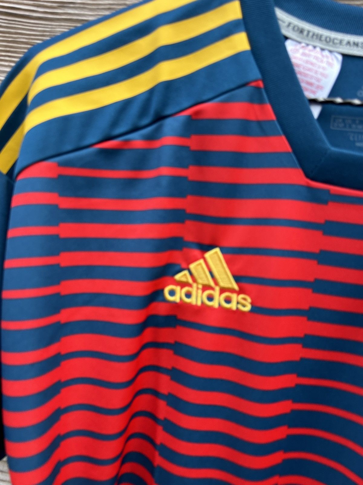 Adidas BNWT Adidas Spain 2016/17 Pre Match Kit Soccer Jersey Size US XS / EU 42 / 0 - 2 Thumbnail