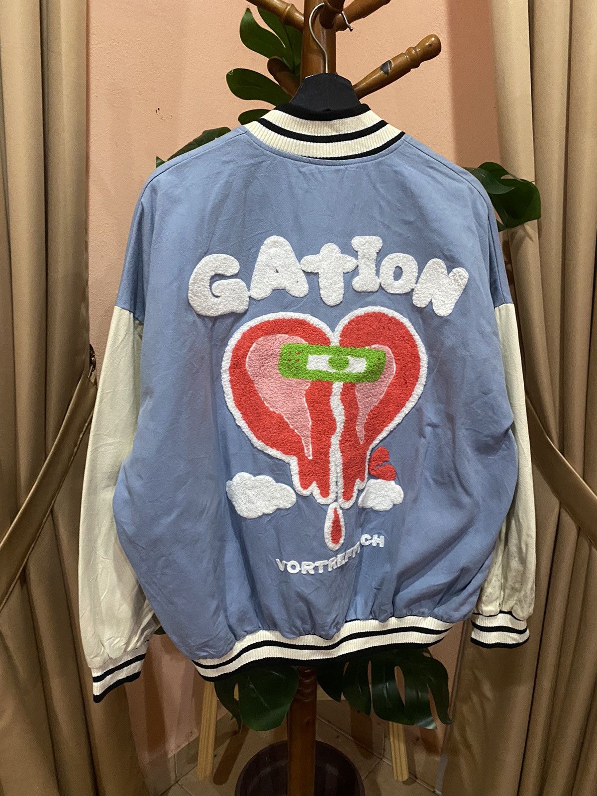 Other VINTAGE HOOK GATION VARSITY JACKET Size US L / EU 52-54 / 3 - 9 Thumbnail