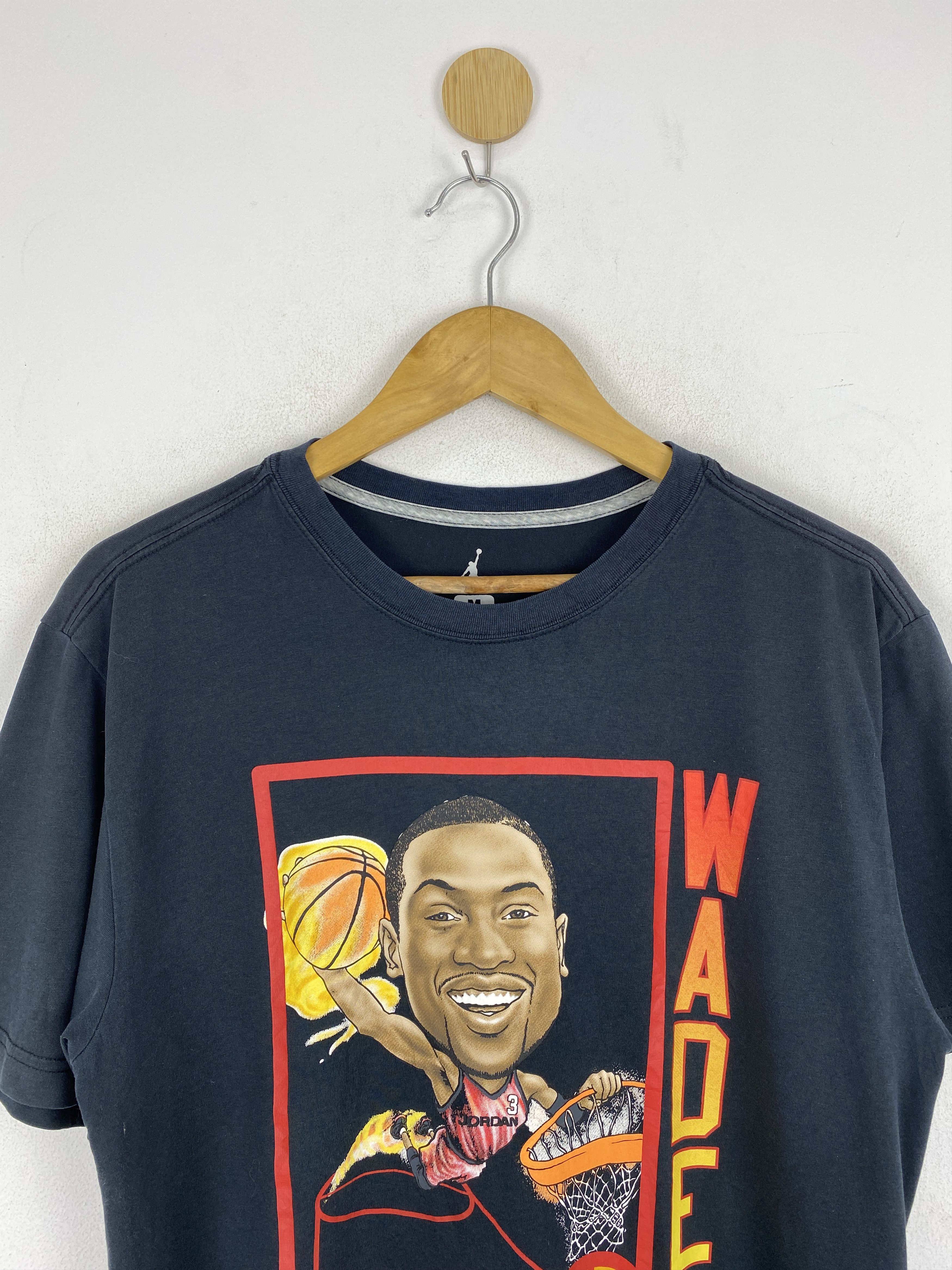 Jordan Brand × NBA × Rap Tees Air Jordan NBA Dwayne Wade Basketball Tee TA0592 Size US M / EU 48-50 / 2 - 2 Thumbnail