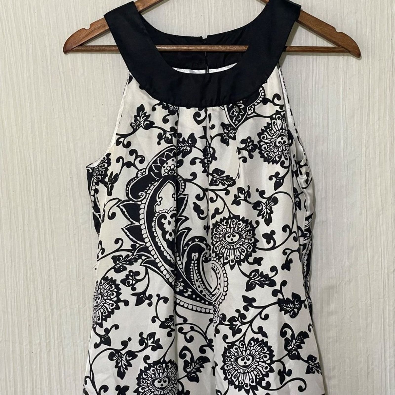 White House Black Market White House Black Market Silk Paisley Dress Sheath Small Size S / US 4 / IT 40 - 2 Thumbnail