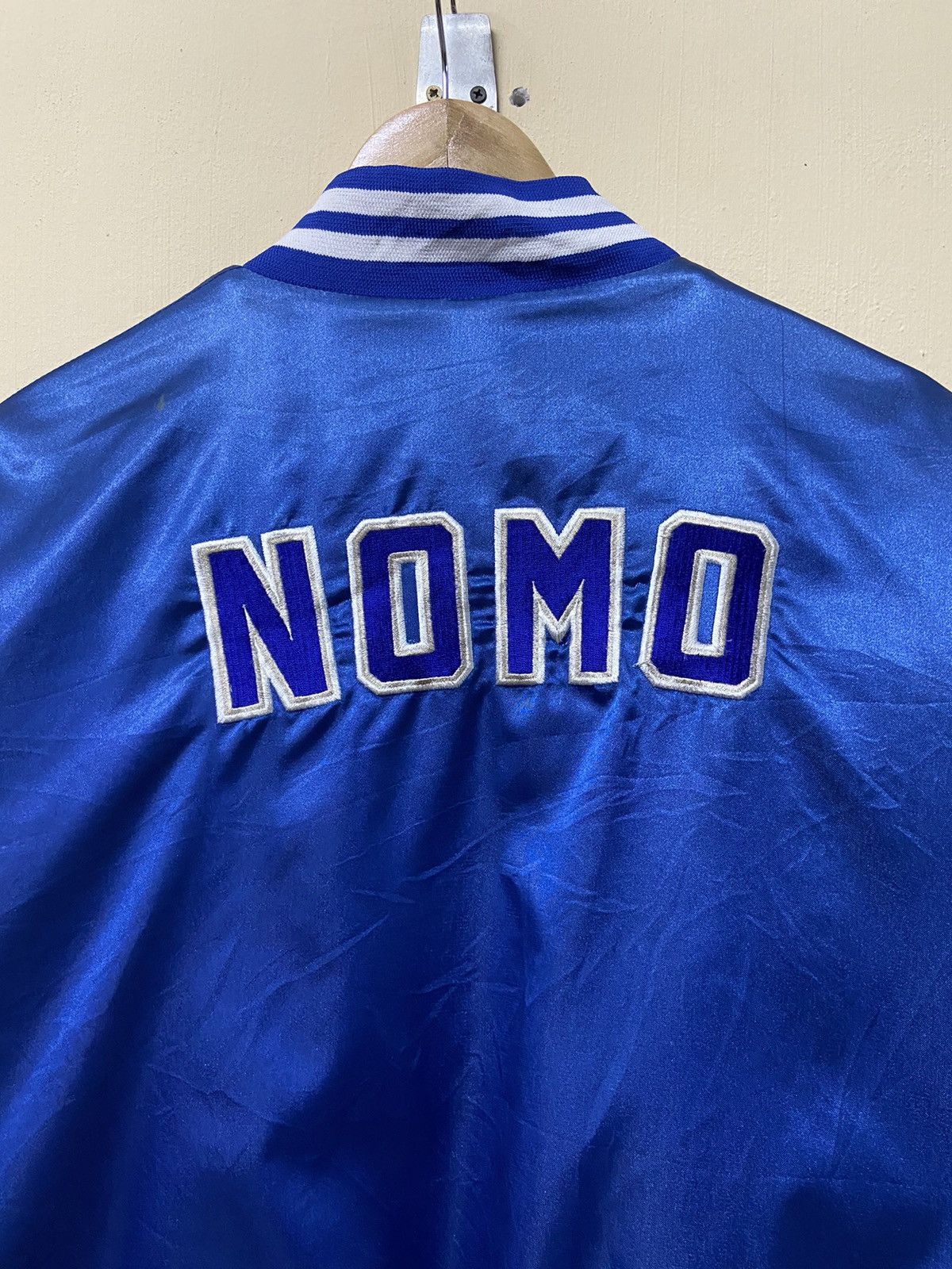 Vintage Toyota Hideo Nomo L.A Dodgers Varsity Jacket Size US L / EU 52-54 / 3 - 11 Thumbnail