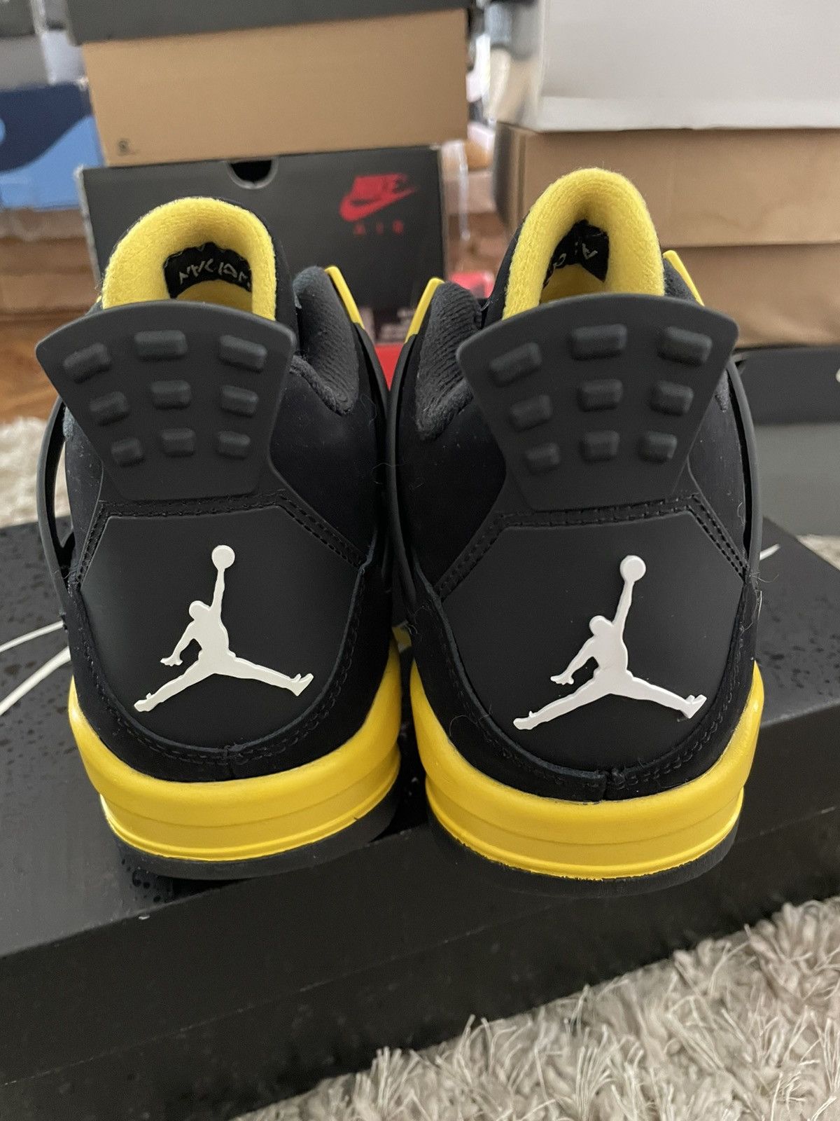 Jordan Brand Jordan 4 Thunder Size US 6 / IT 36 - 6 Thumbnail