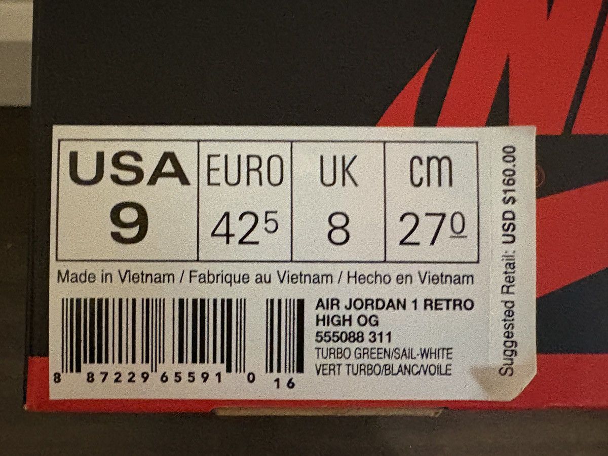 Nike Jordan 1 Retro High Turbo Green Size US 9 / EU 42 - 6 Thumbnail