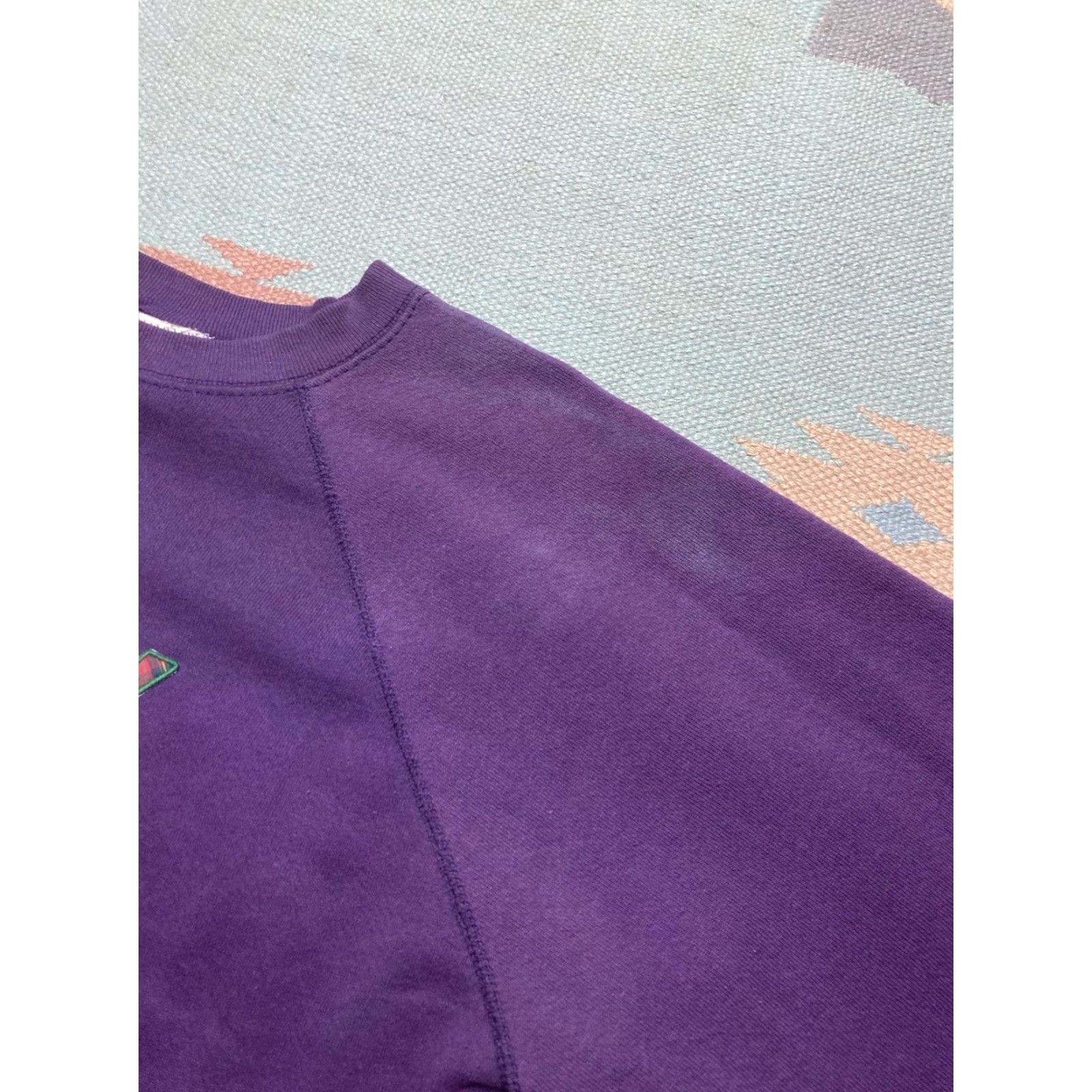 Vintage VINTAGE 90s Crewneck Sweatshirt Tweety Bird Looney Tunes Disney Purple M Men's Shirt Pullover Size US M / EU 48-50 / 2 - 3 Thumbnail