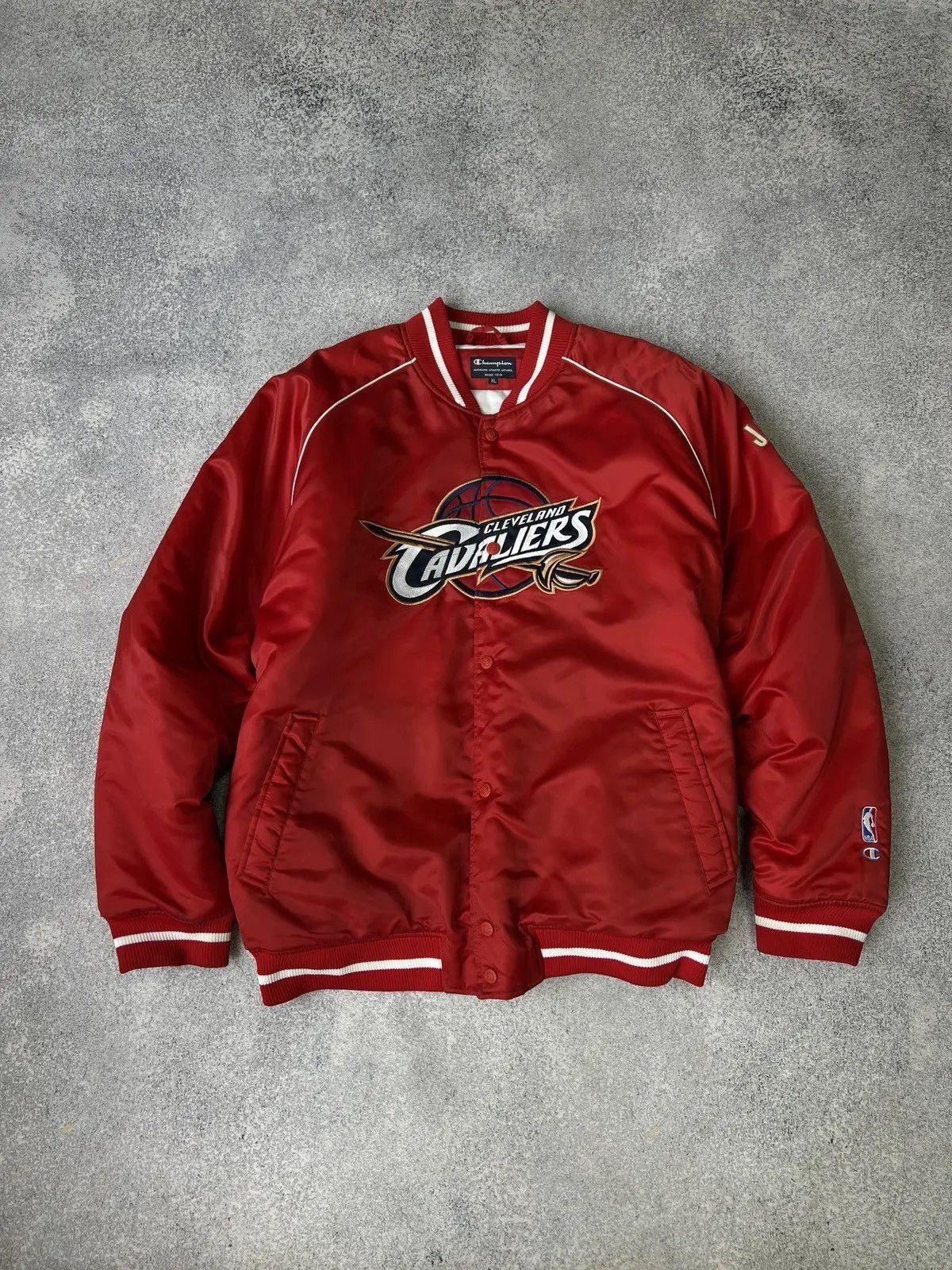 Champion × NBA × Vintage Vintage NBA Champion Cleveland Cavaliers Bomber Jacket Size US XL / EU 56 / 4 - 4 Thumbnail