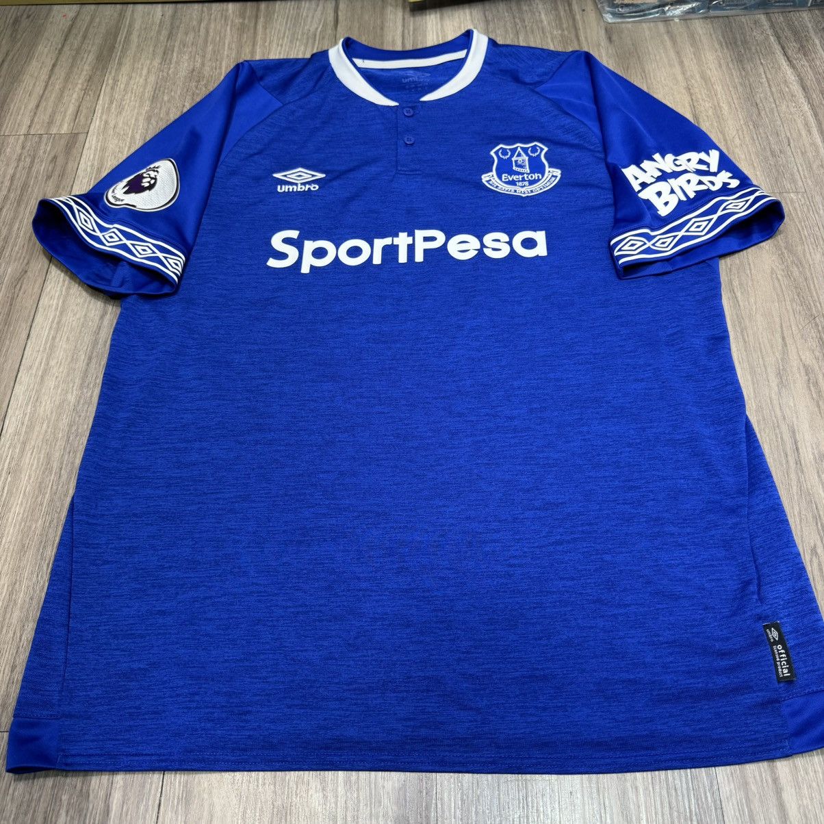 Umbro Everton 18/19 home shirt #30 Richarlison Size US XL / EU 56 / 4 - 1 Thumbnail