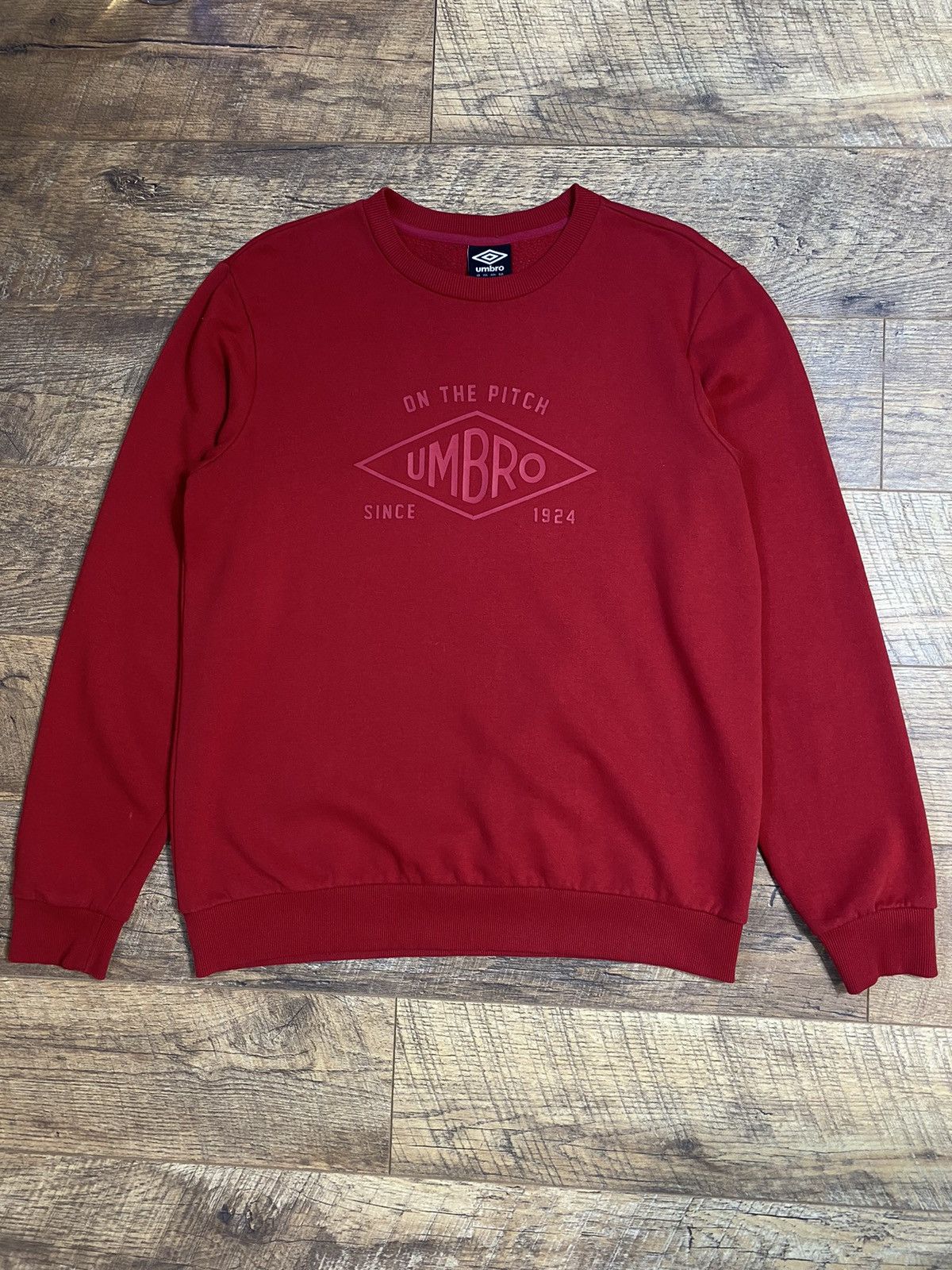 Umbro Umbro Heritage Crewneck Sweatshirt Jumper Red Men's Size M Size US M / EU 48-50 / 2 - 1 Thumbnail