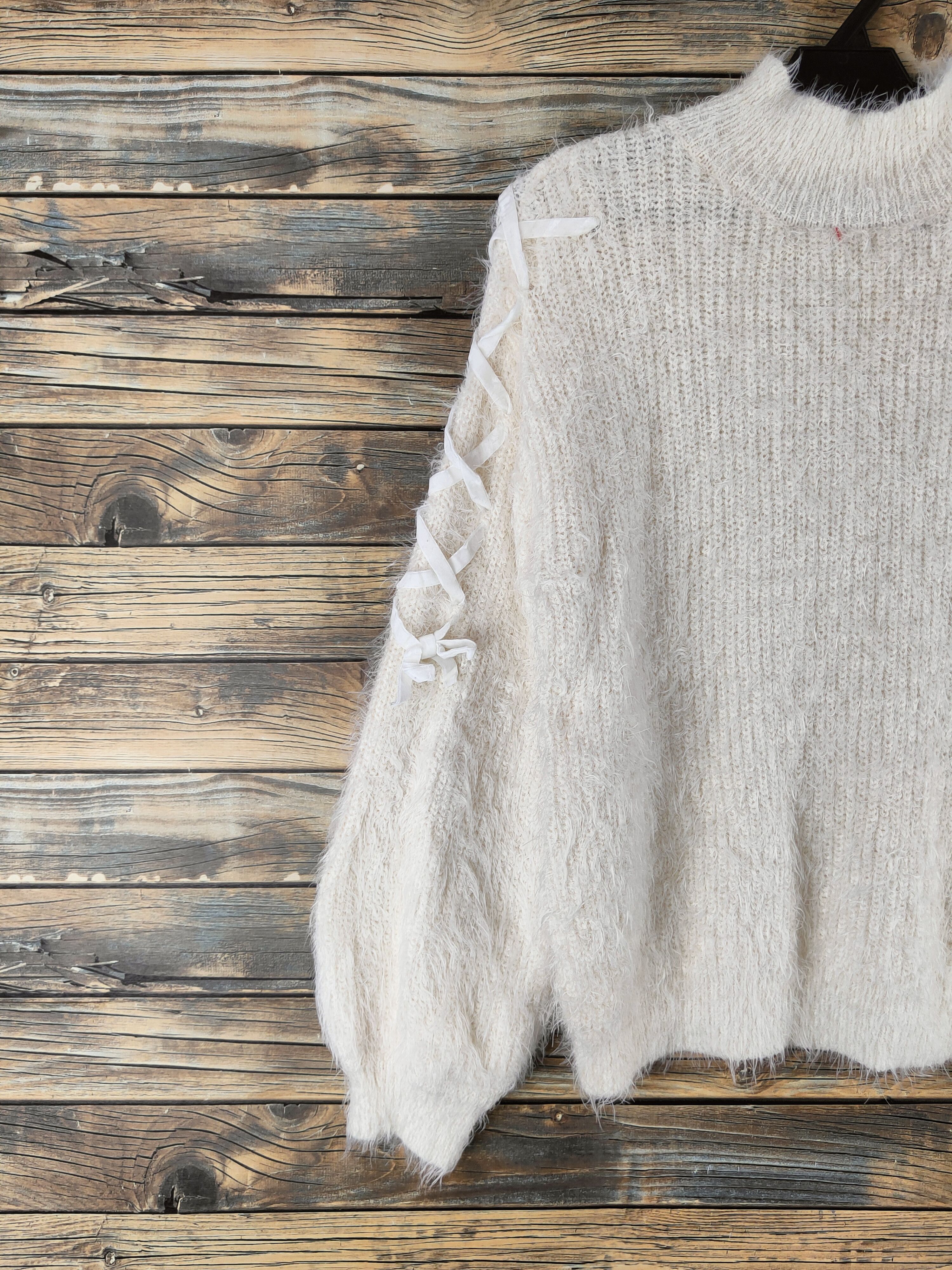 Japanese Brand DL Ingni Cream Fur Mohair Knitwear #46-548 Size M / US 6-8 / IT 42-44 - 3 Thumbnail