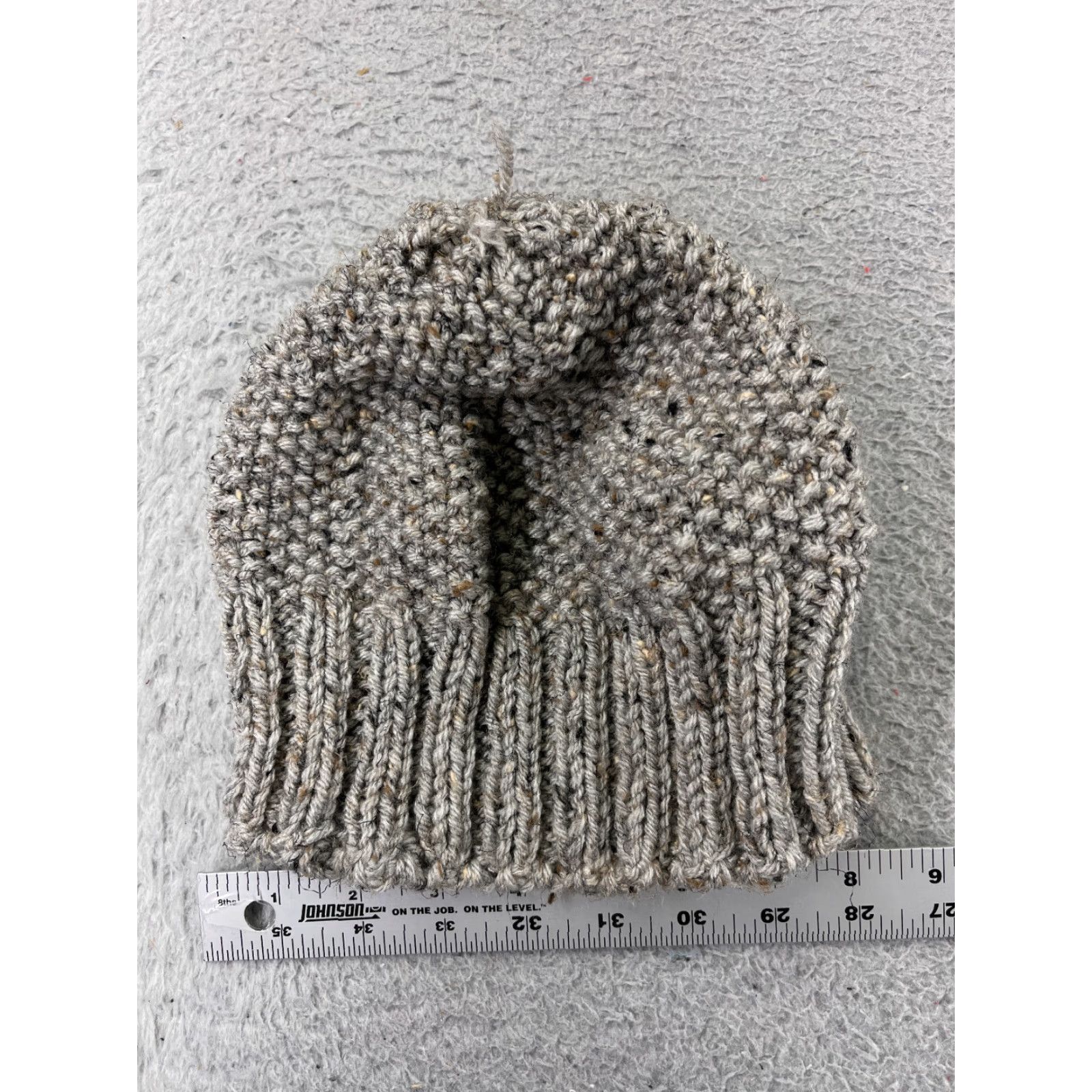 Vintage Beanie Womens One Size Gray Acrylic Knit Ski Beanie Toque Women's Knit Beanie Winter Hat Pom Adults? Size ONE SIZE - 4 Thumbnail