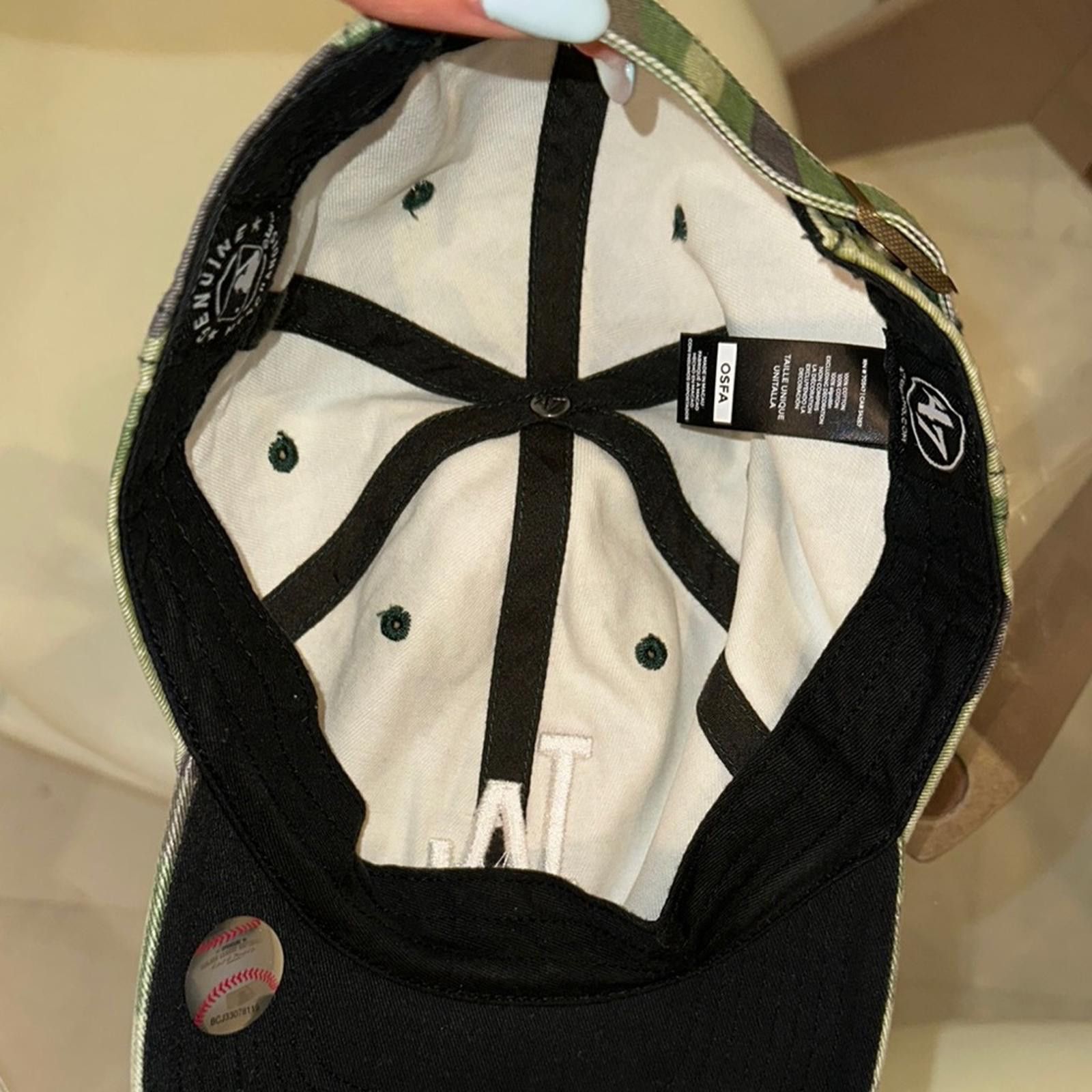 Other Genuine Merchandise Green and White Hat Adjustable Brim Size ONE SIZE - 4 Thumbnail