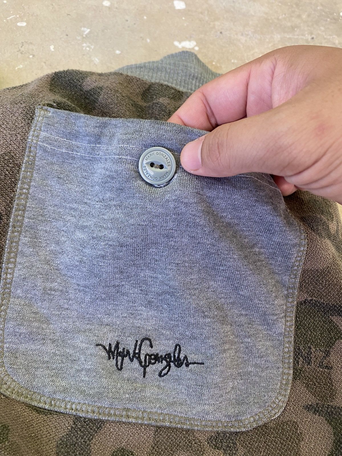 Japanese Brand Mark Gonzales x Simplicite Plus Camo Sweat Shorts Size US 34 / EU 50 - 12 Thumbnail