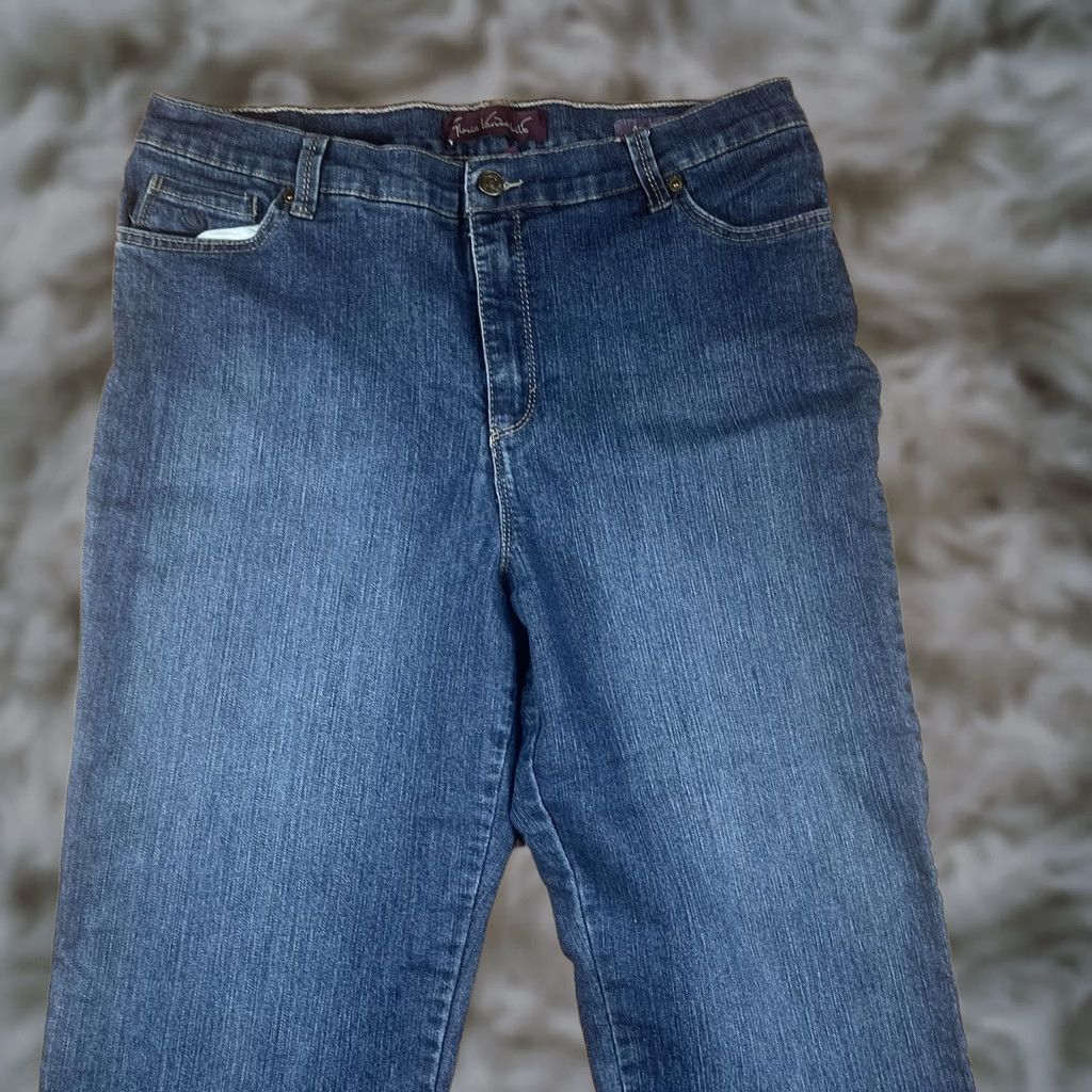 Gloria Vanderbilt Gloria Vanderbilt Amanda Jeans Womens 16P Petite Short Blue Wash Stretch Denim Size 38" / US 16 / IT 52 - 1 Thumbnail