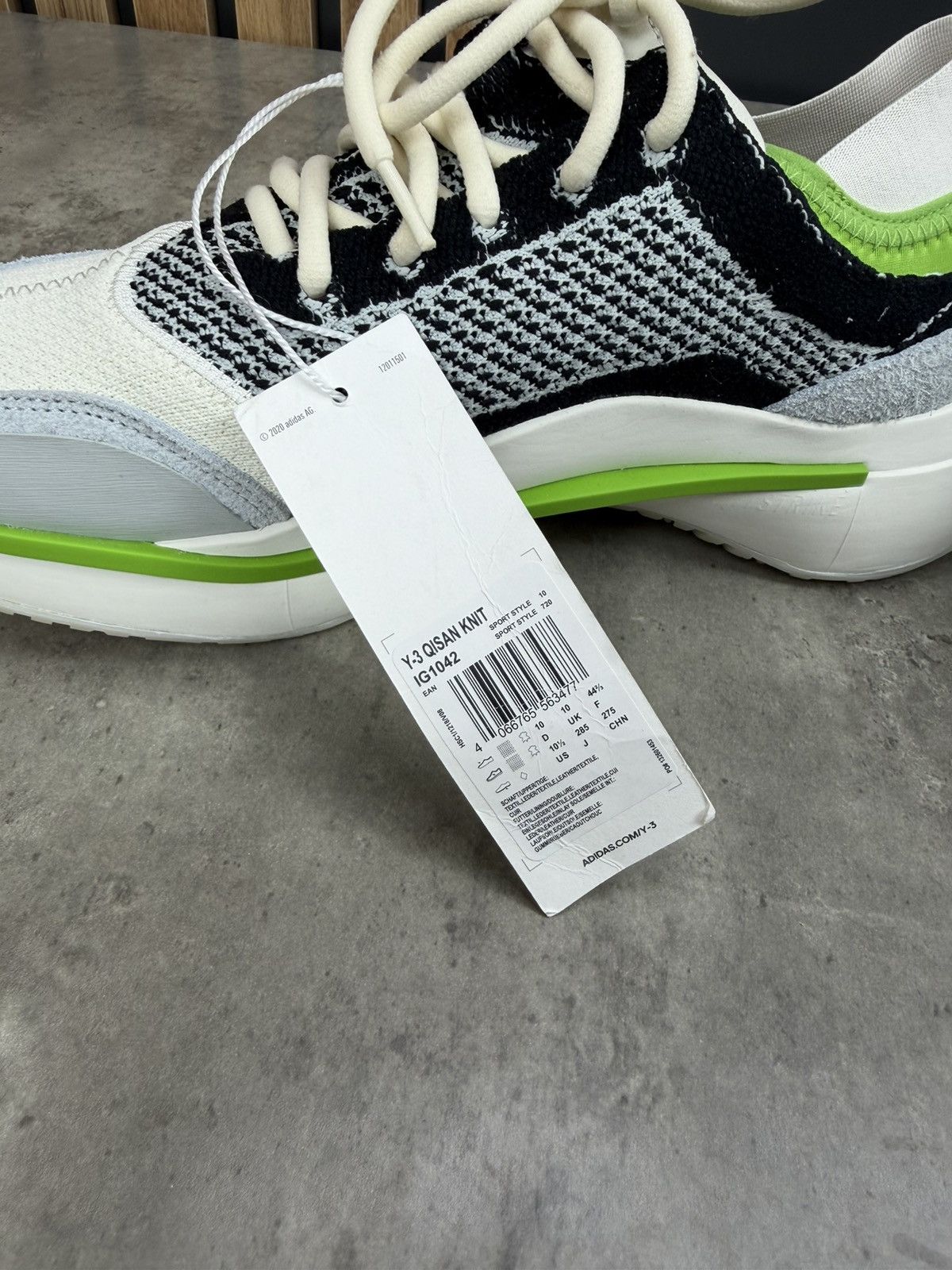 Y-3 Adidas Y-3 Yohji Yamamoto Qisan Knit White/Black Size 10.5 Size US 10.5 / EU 43-44 - 11 Thumbnail