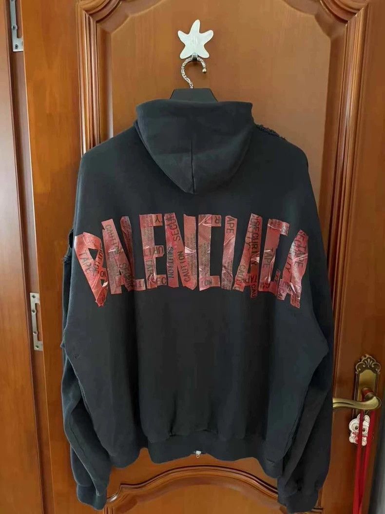 Balenciaga Balenciaga Red tape coat Size US XL / EU 56 / 4 - 1 Thumbnail