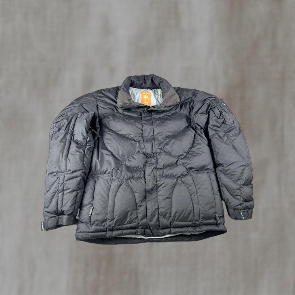 Burton Burton Dryride Radar Jacket Mens Small Gray Down Puffer Ski Snowboard Winter Size US S / EU 44-46 / 1 - 1 Thumbnail