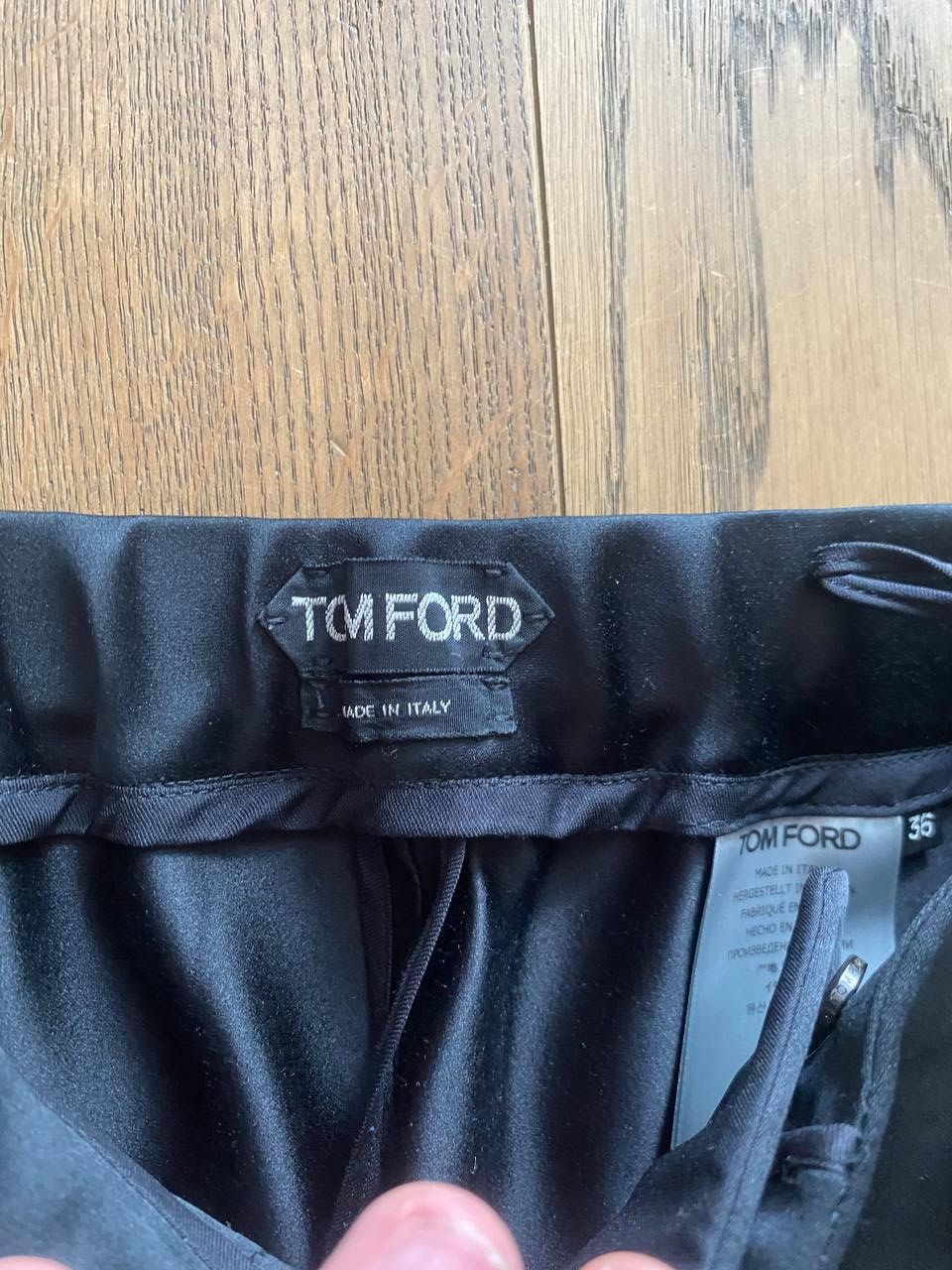 Tom Ford Tom Ford silk pants Size 25" / US 0 / IT 36 - 4 Thumbnail