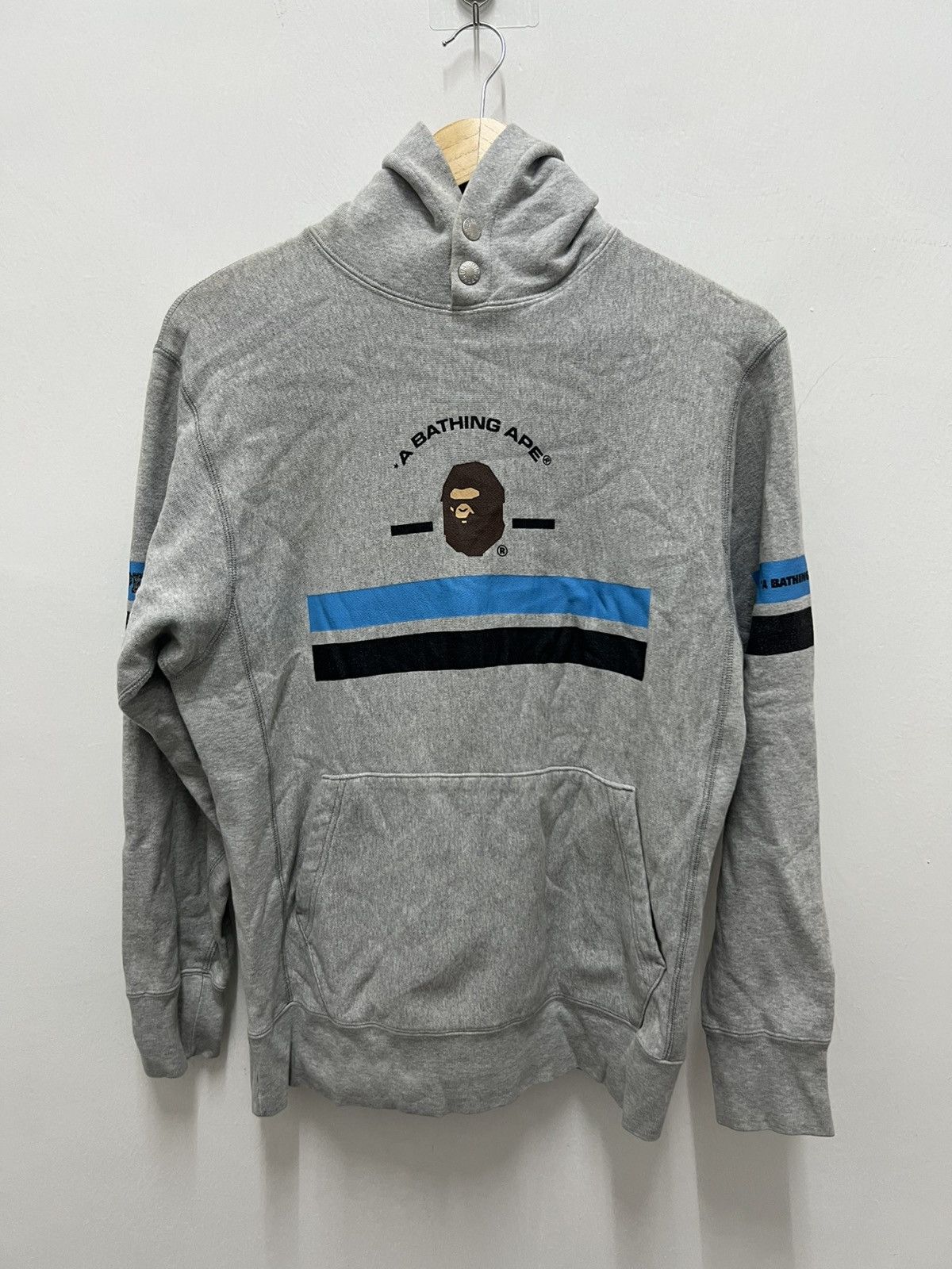 Bape Vintage Bape A Bathing Ape Hoodie Size US S / EU 44-46 / 1 - 1 Thumbnail