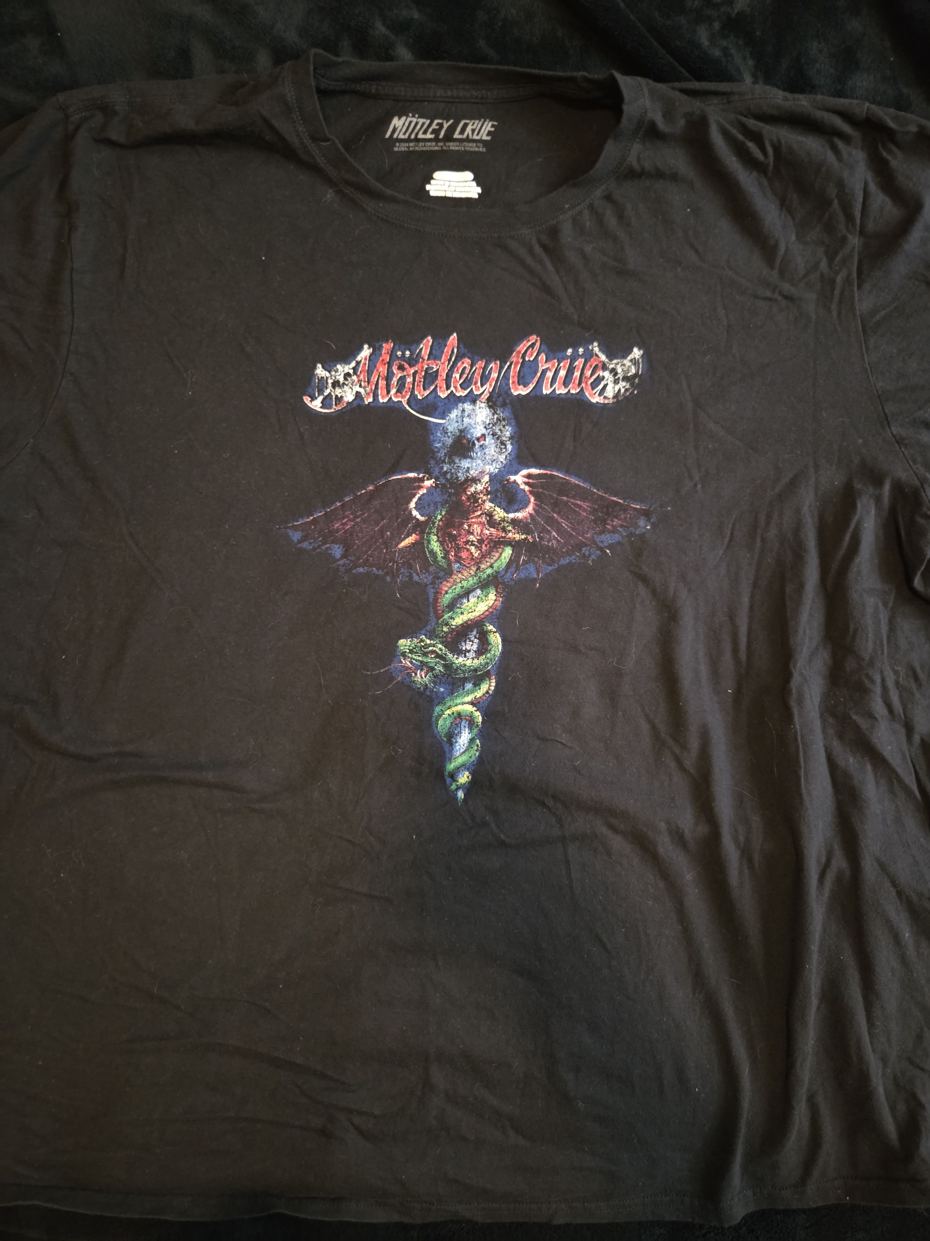 Band Tees Motley Crüe Tshirt Size US XXL / EU 58 / 5 - 1 Thumbnail