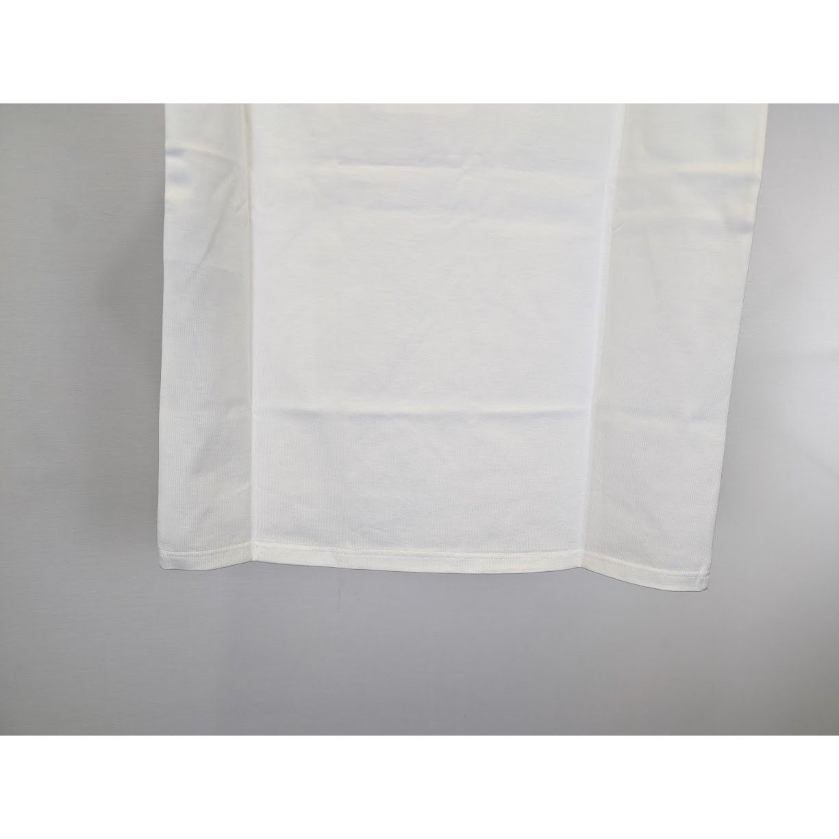 Alexander McQueen o1rshd1 Short Sleeve T-Shirt in White Size US L / EU 52-54 / 3 - 15 Thumbnail