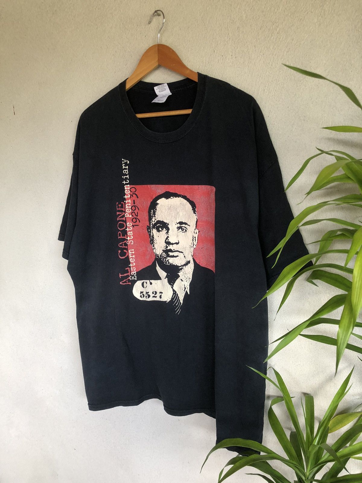 Vintage Crazy Vintage Sunfaded Al Capone Photo Tee Size US XXL / EU 58 / 5 - 3 Thumbnail
