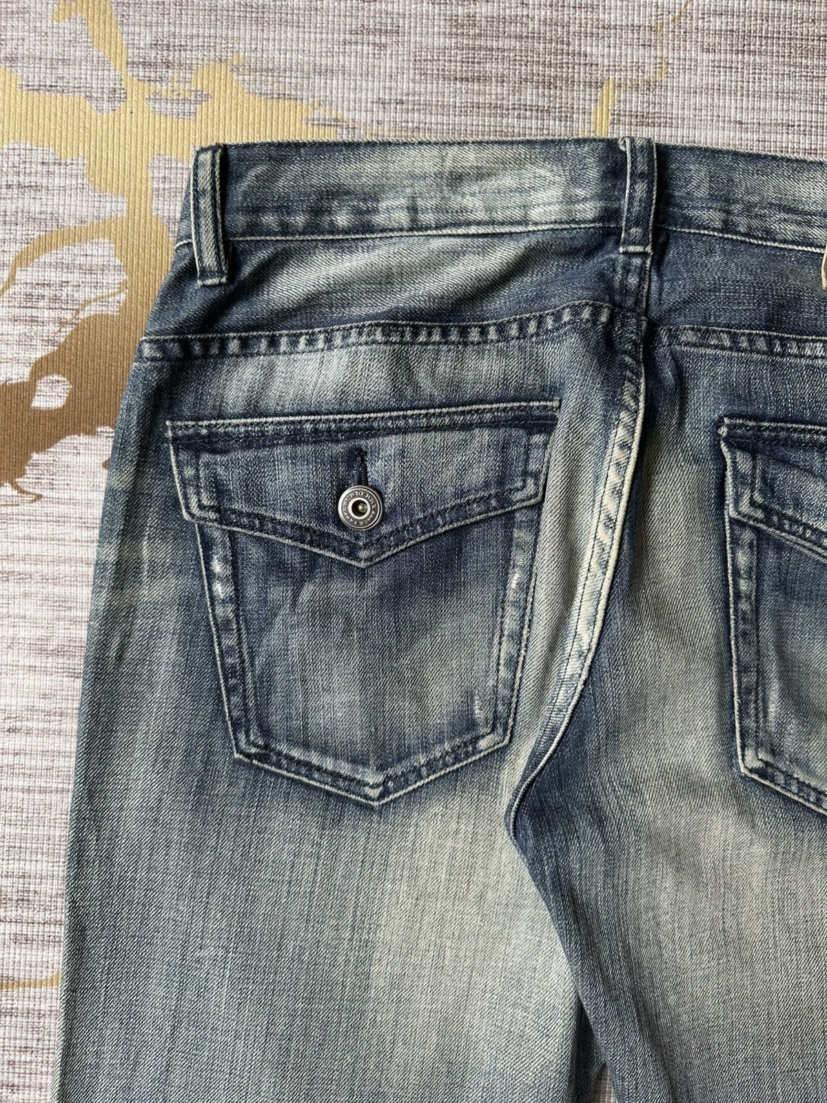Burberry Burberry Black Label Faded Blue Design Distressed Denim Size US 30 / EU 46 - 19 Thumbnail