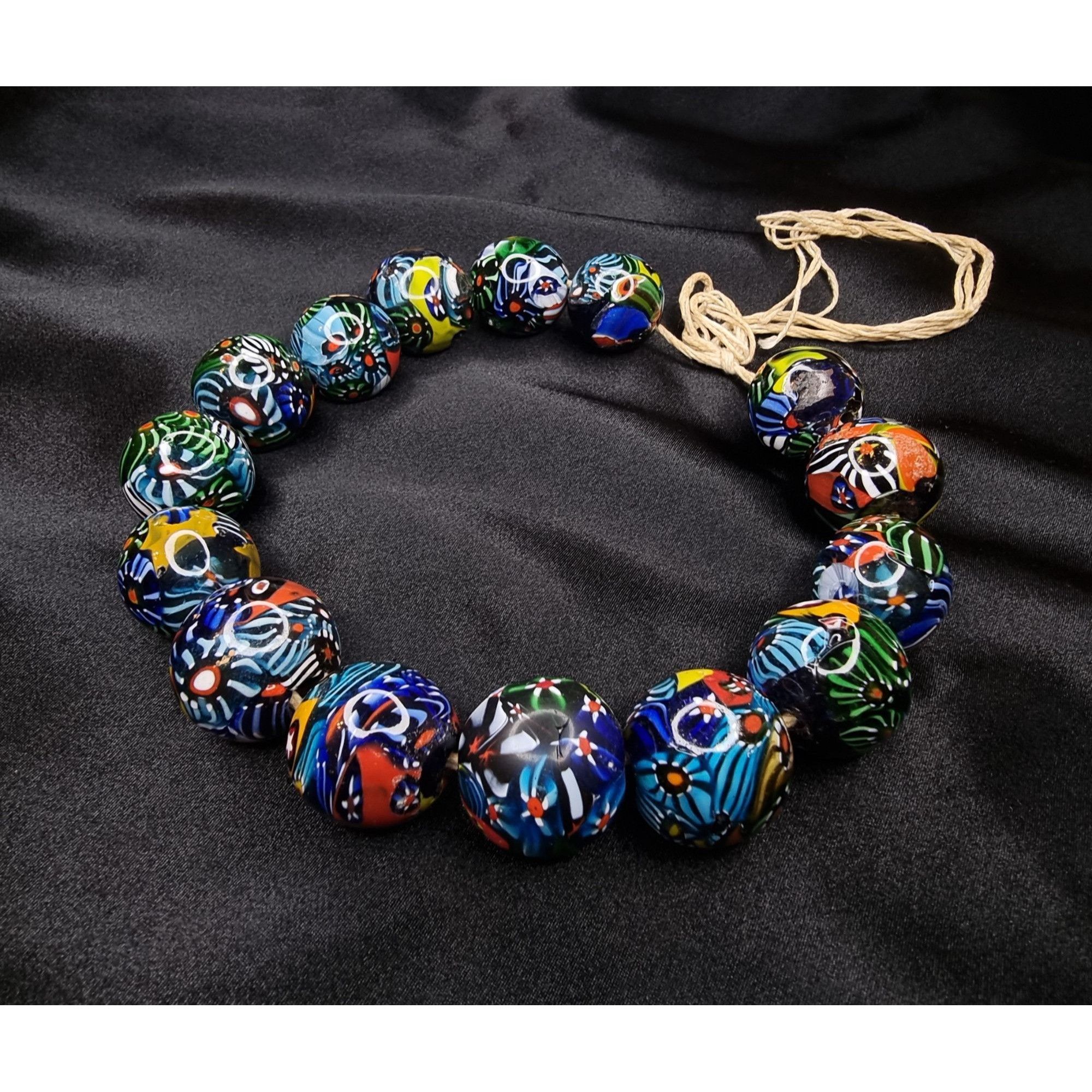 Vintage Rare Find Vintage Large Venetian Millefiori Glass Bead Choke Size ONE SIZE - 4 Thumbnail