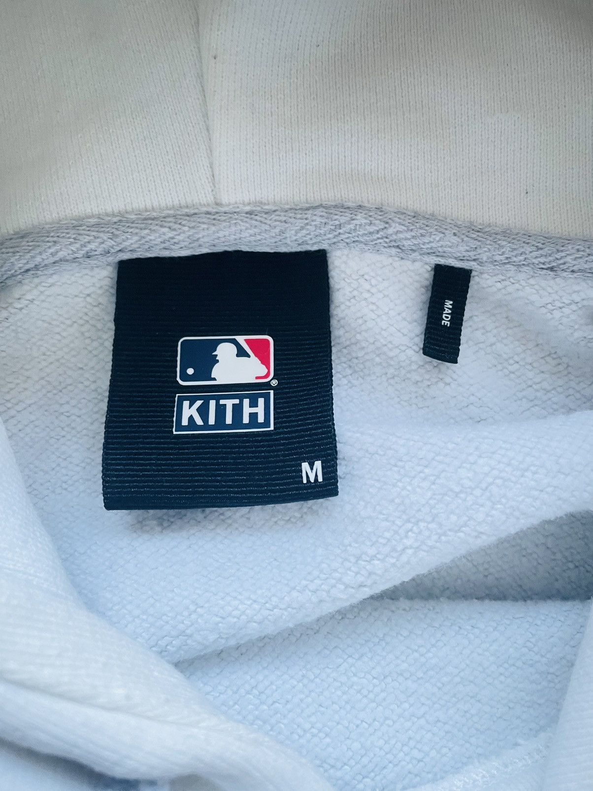 Kith × MLB Kith x Dodgers LA Script hoodie, M Size US M / EU 48-50 / 2 - 7 Thumbnail