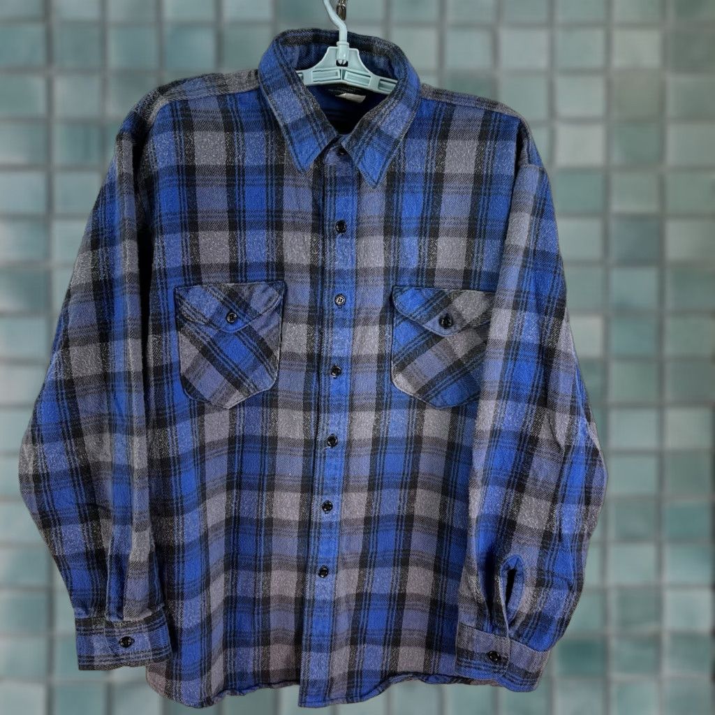 Vintage VINTAGE OshKosh B'Gosh Plaid Flannel Button-Up Shirt Mens XL Blue Outdoor Retro Size US XL / EU 56 / 4 - 1 Thumbnail